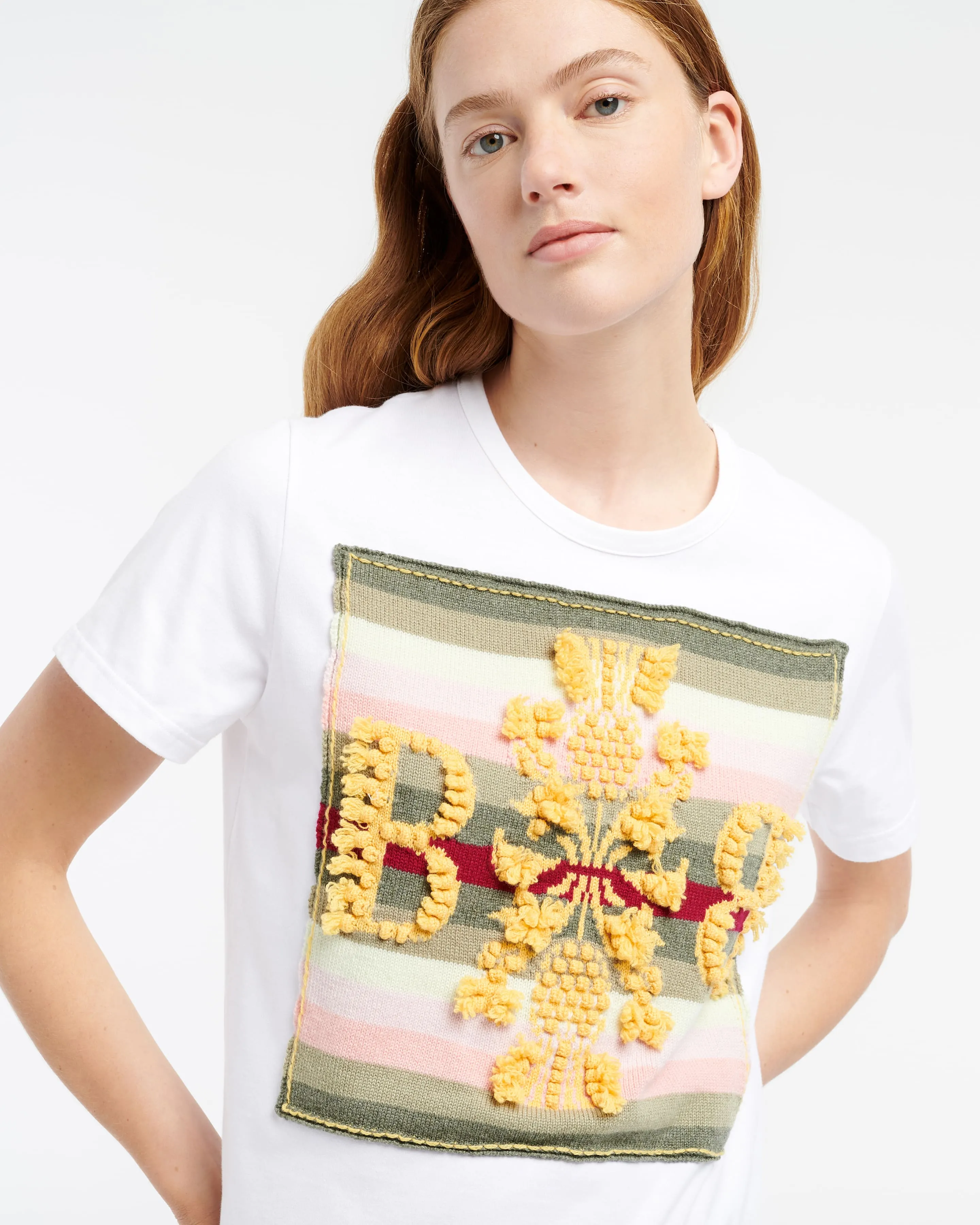 T-shirt avec patch logo B à rayures en cachemire sold by Barrie product image thumbnail 2