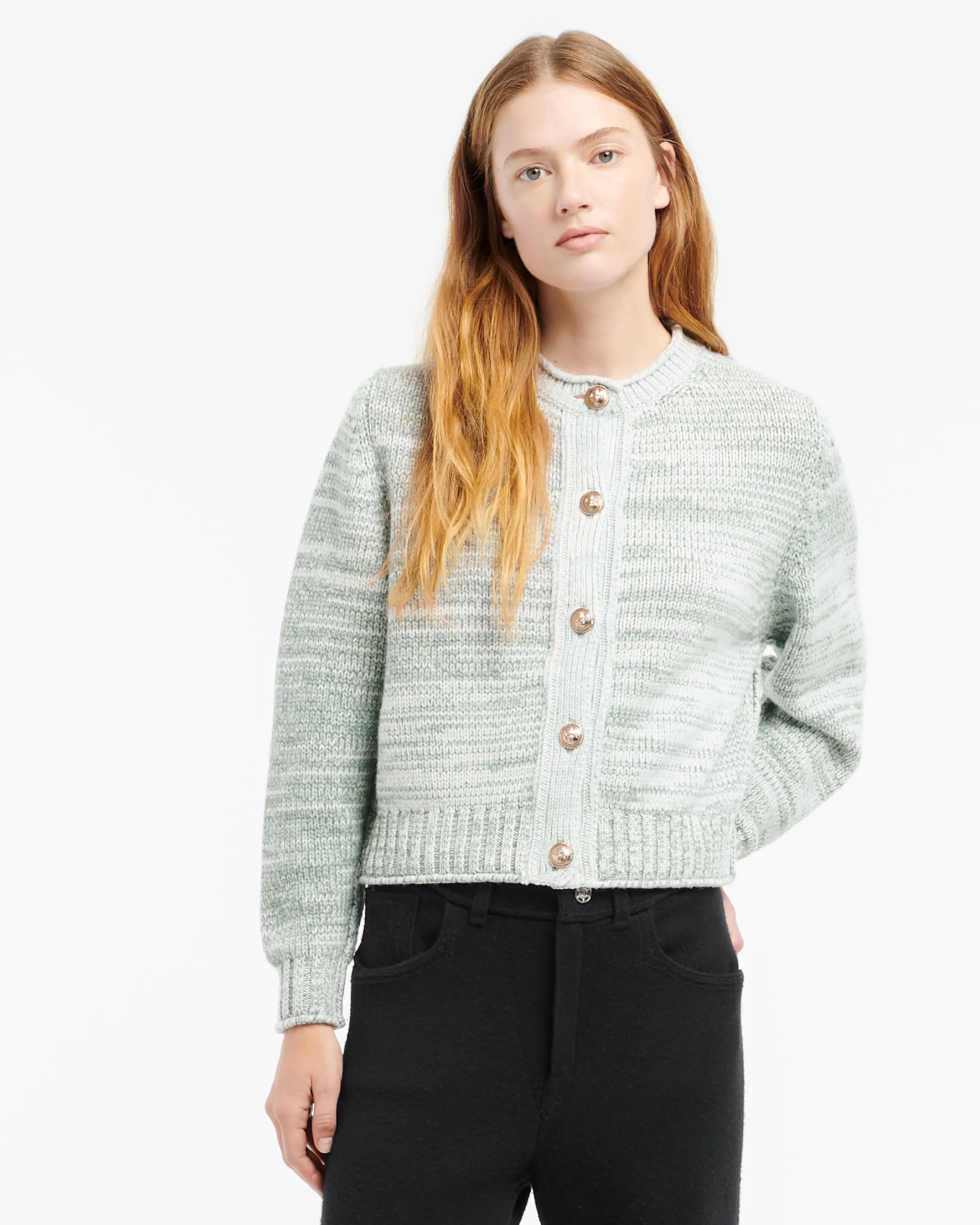 Cardigan épais en cachemire à boutons dorés sold by Barrie product image thumbnail 3