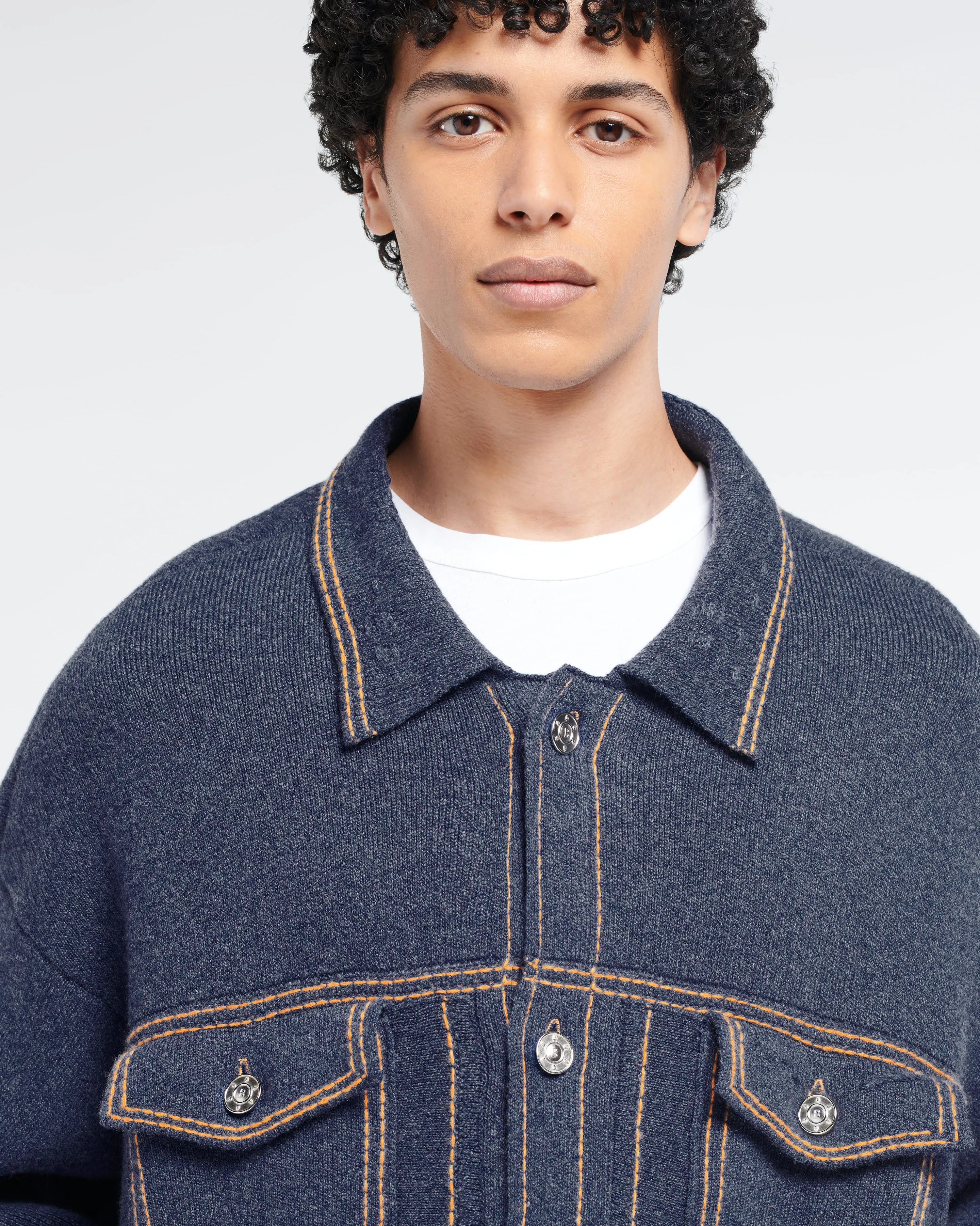 Veste Denim oversize en cachemire et coton sold by Barrie product image thumbnail 2