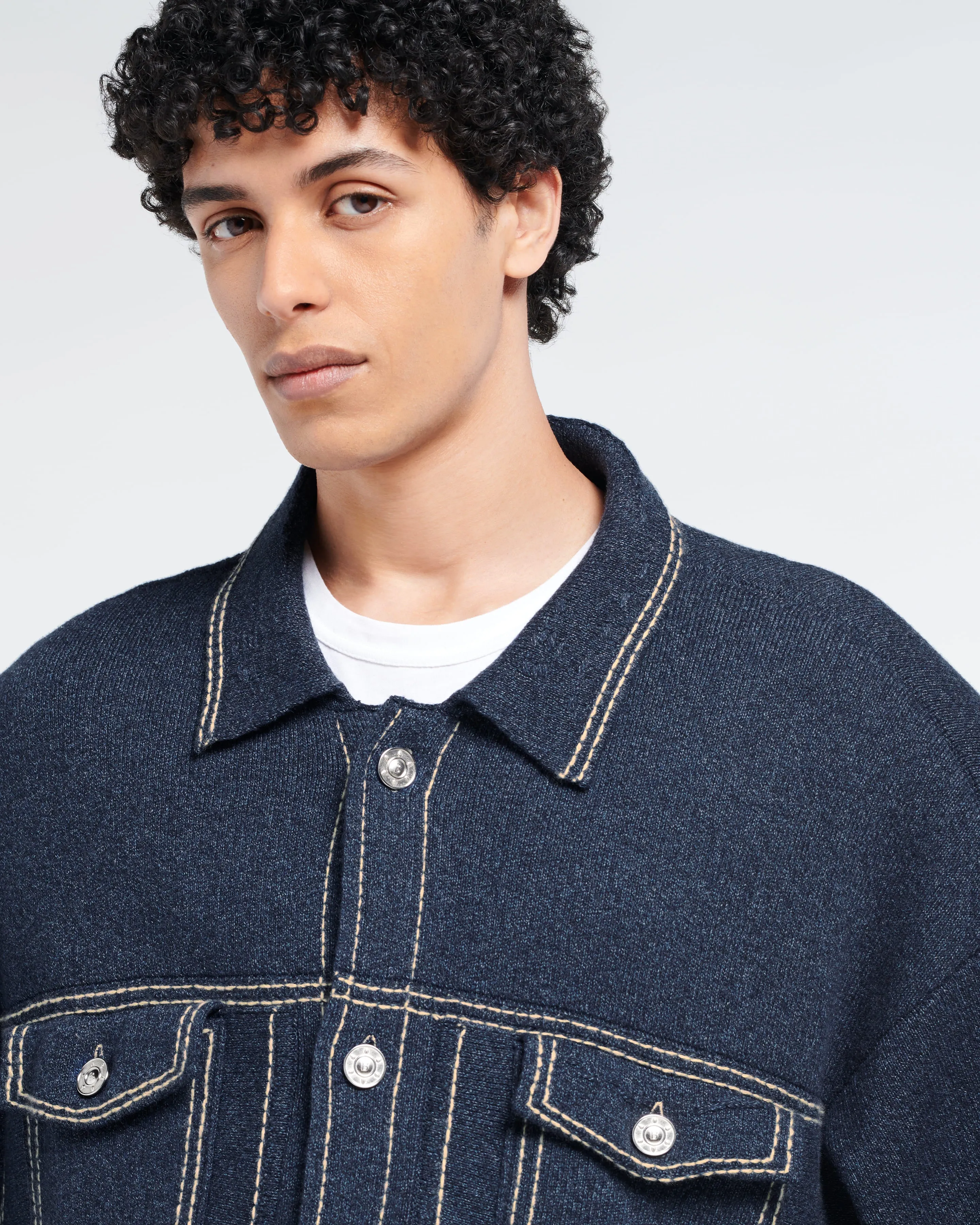 Veste Denim oversize en cachemire et coton sold by Barrie product image thumbnail 2