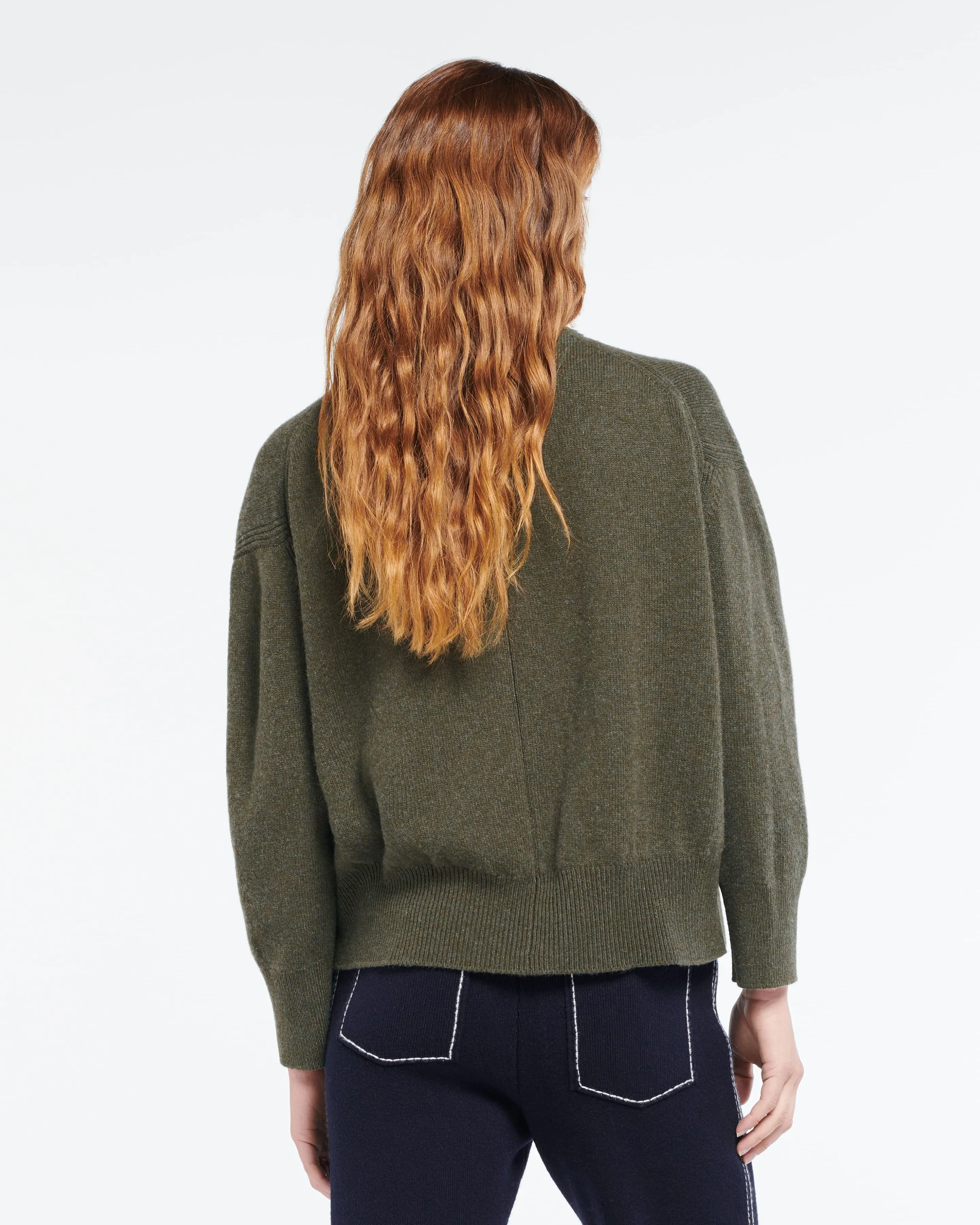 Cardigan iconique en cachemire sold by Barrie product image thumbnail 4