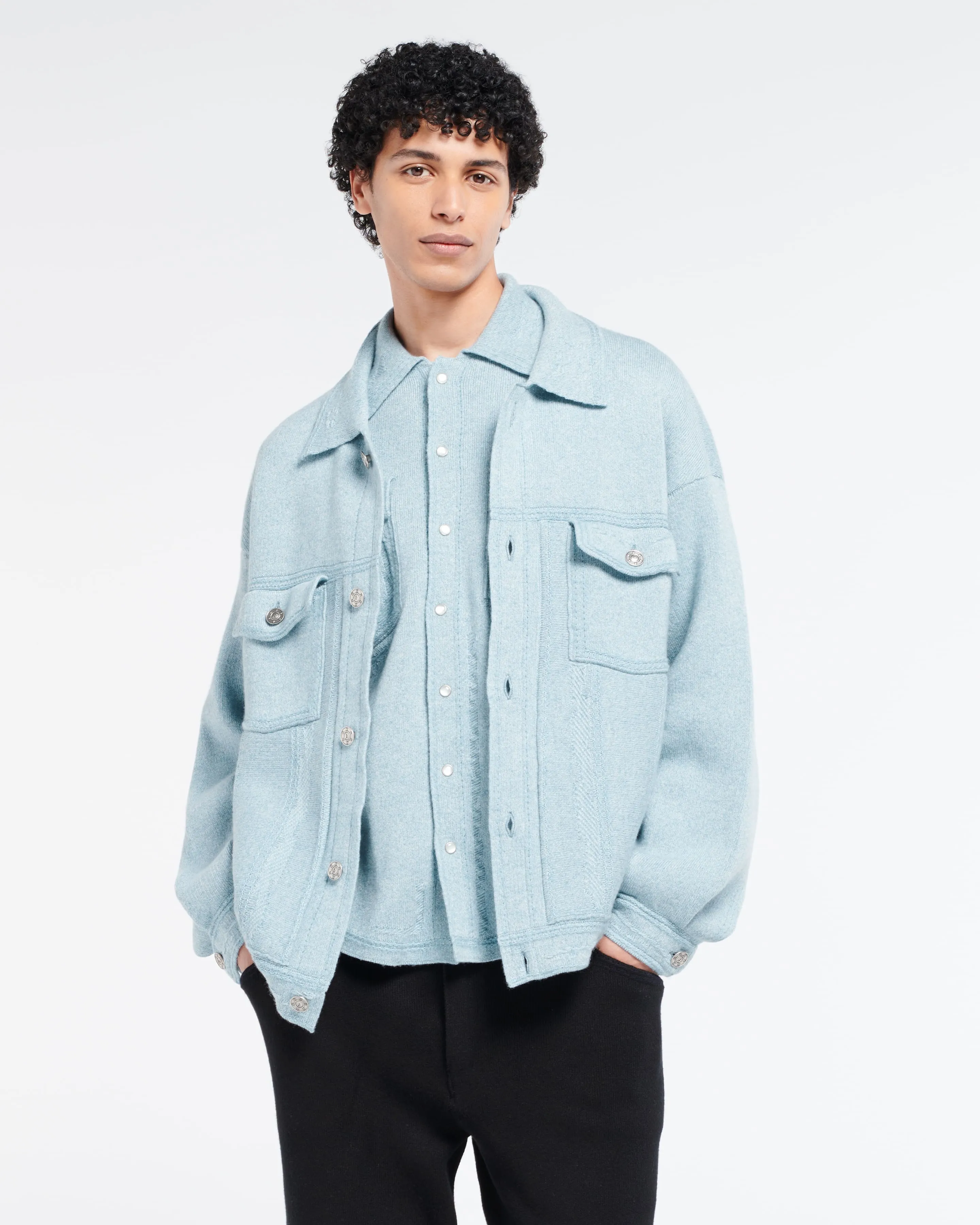 Veste Denim oversize en cachemire et coton sold by Barrie product image thumbnail 3