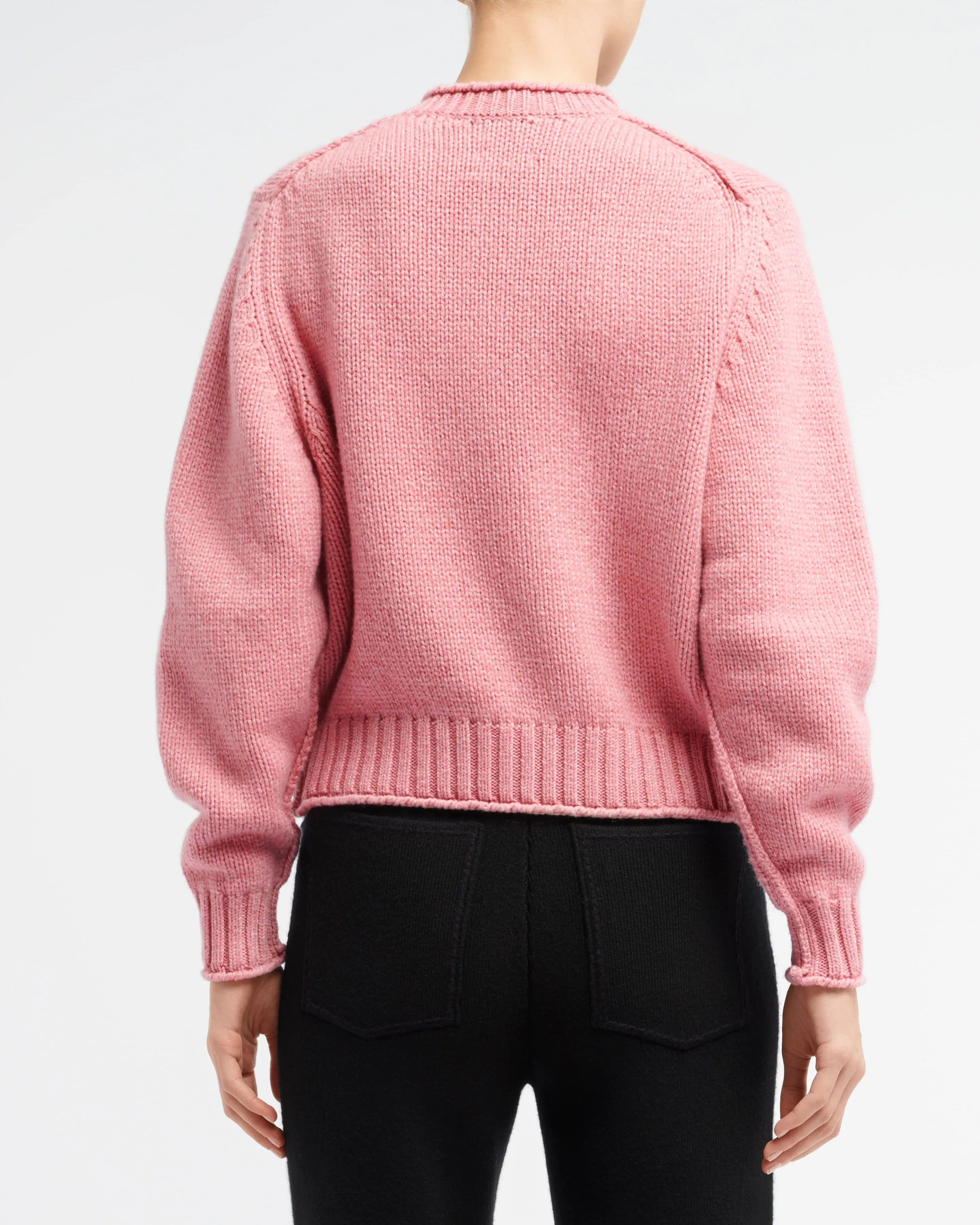 Cardigan épais en cachemire à boutons dorés sold by Barrie product image thumbnail 4