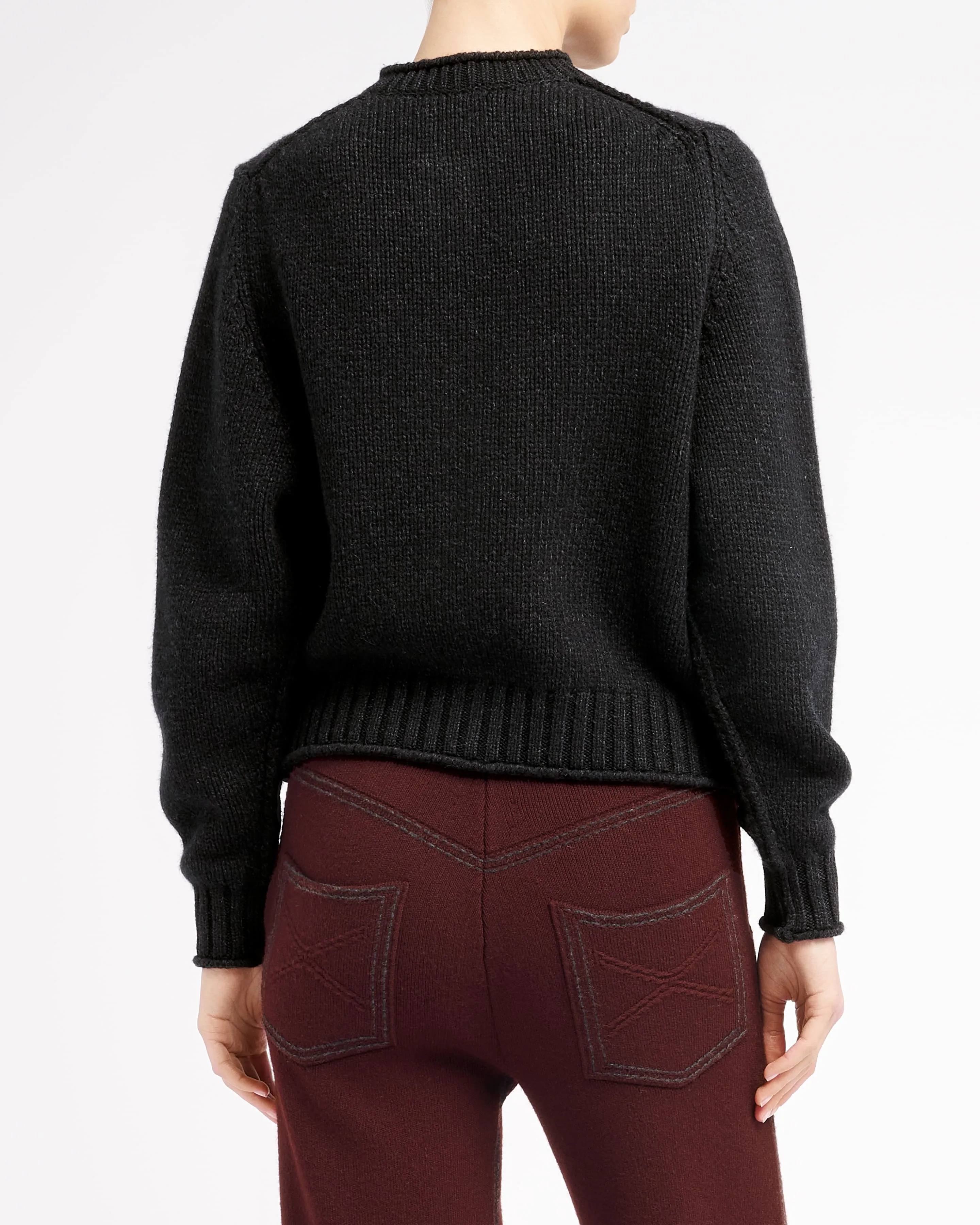 Cardigan épais en cachemire à boutons dorés sold by Barrie product image thumbnail 4