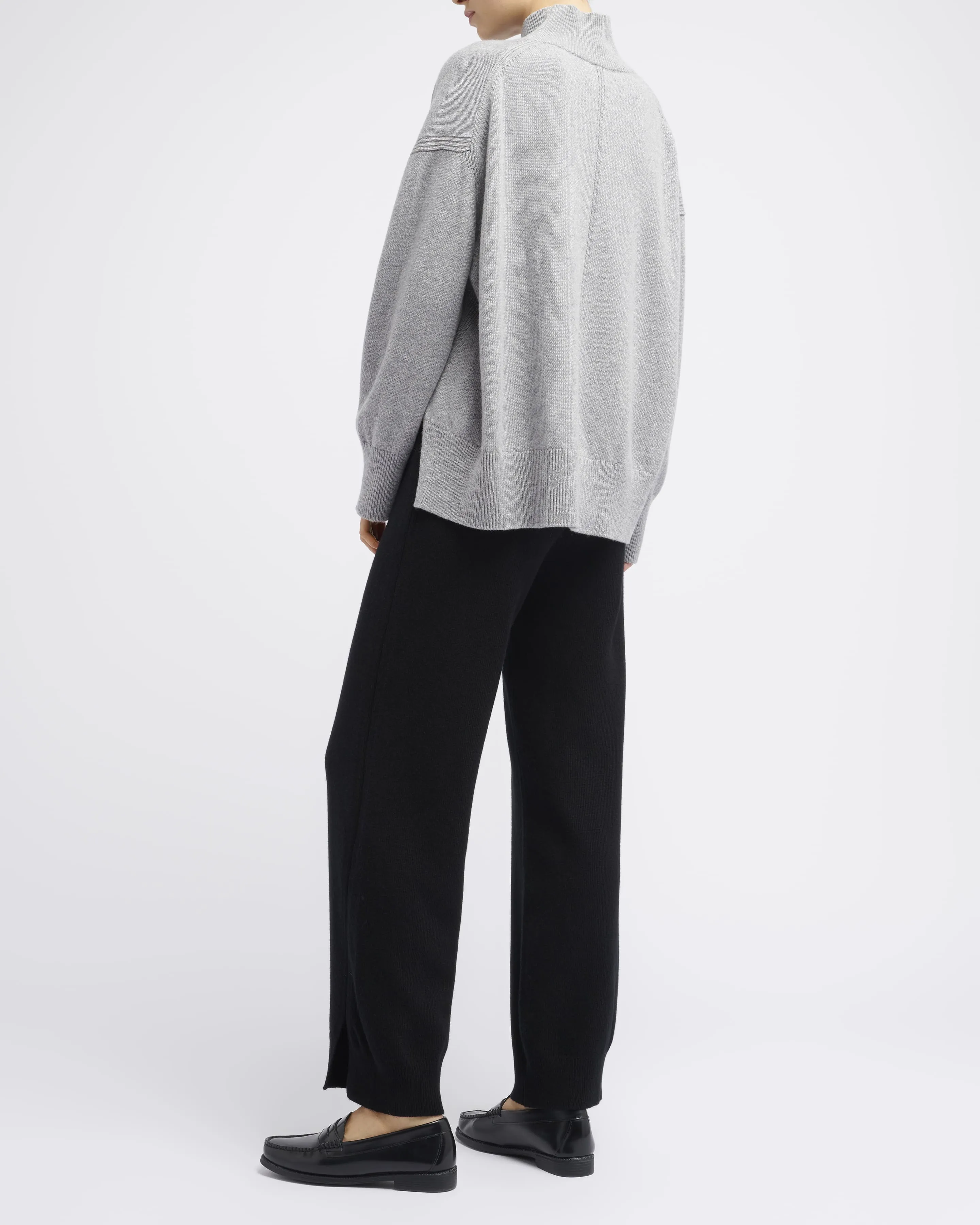 Pantalon iconique en cachemire sold by Barrie product image thumbnail 3