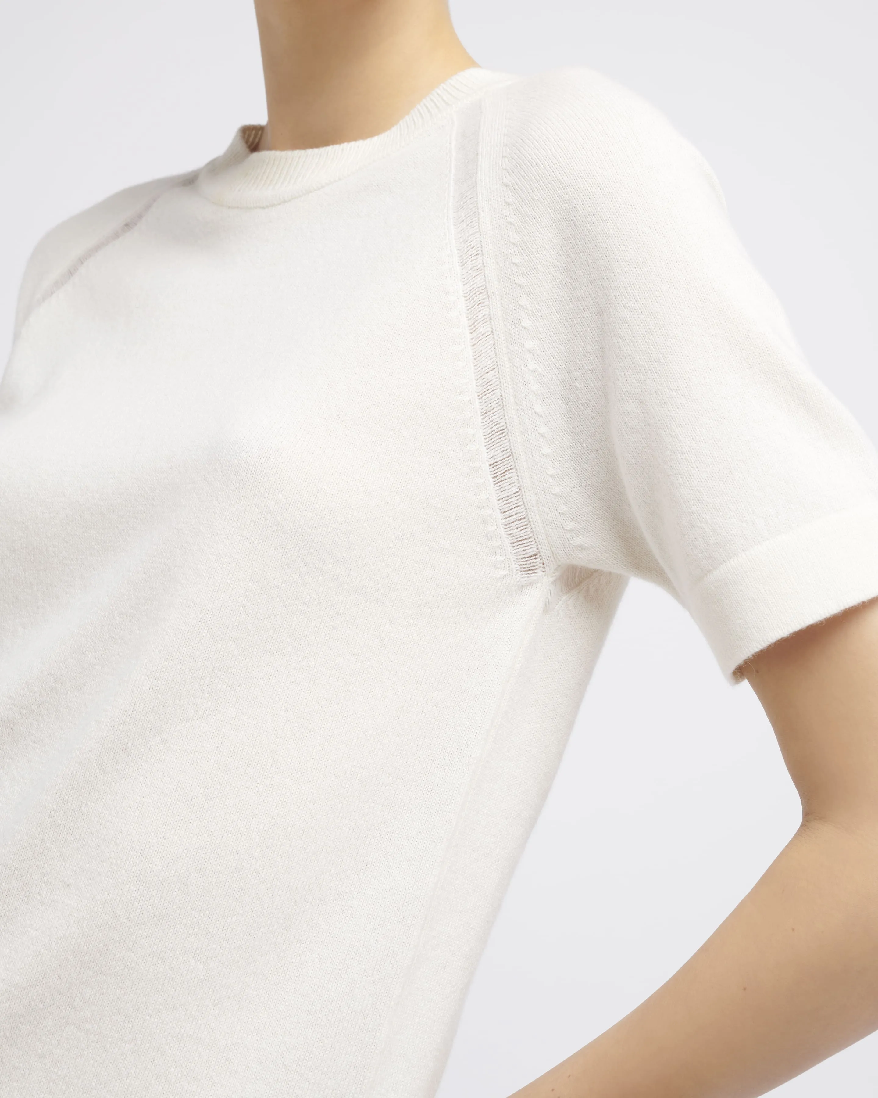 Haut à manches courtes en cachemire sold by Barrie product image thumbnail 2