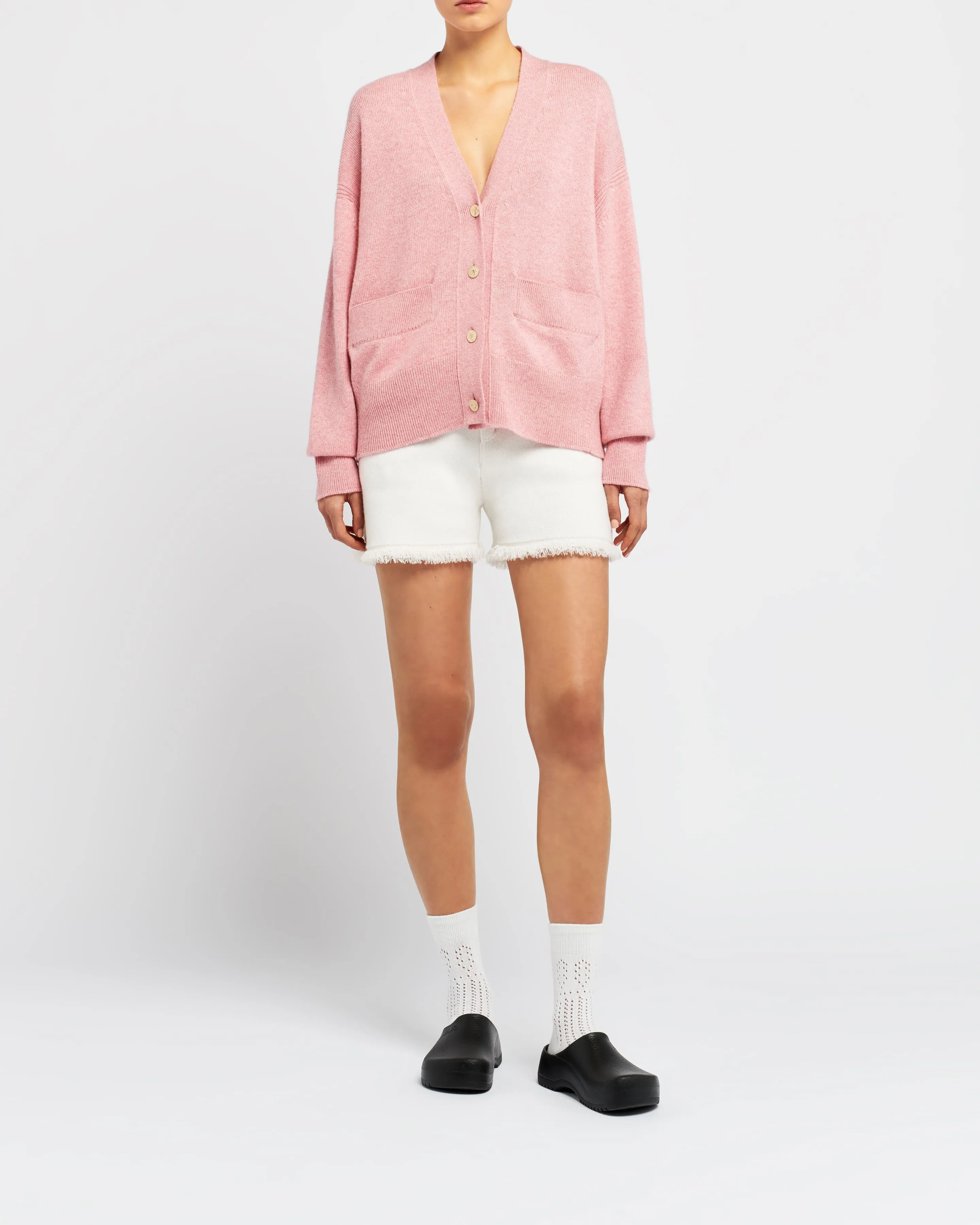 Cardigan iconique en cachemire sold by Barrie product image thumbnail 4