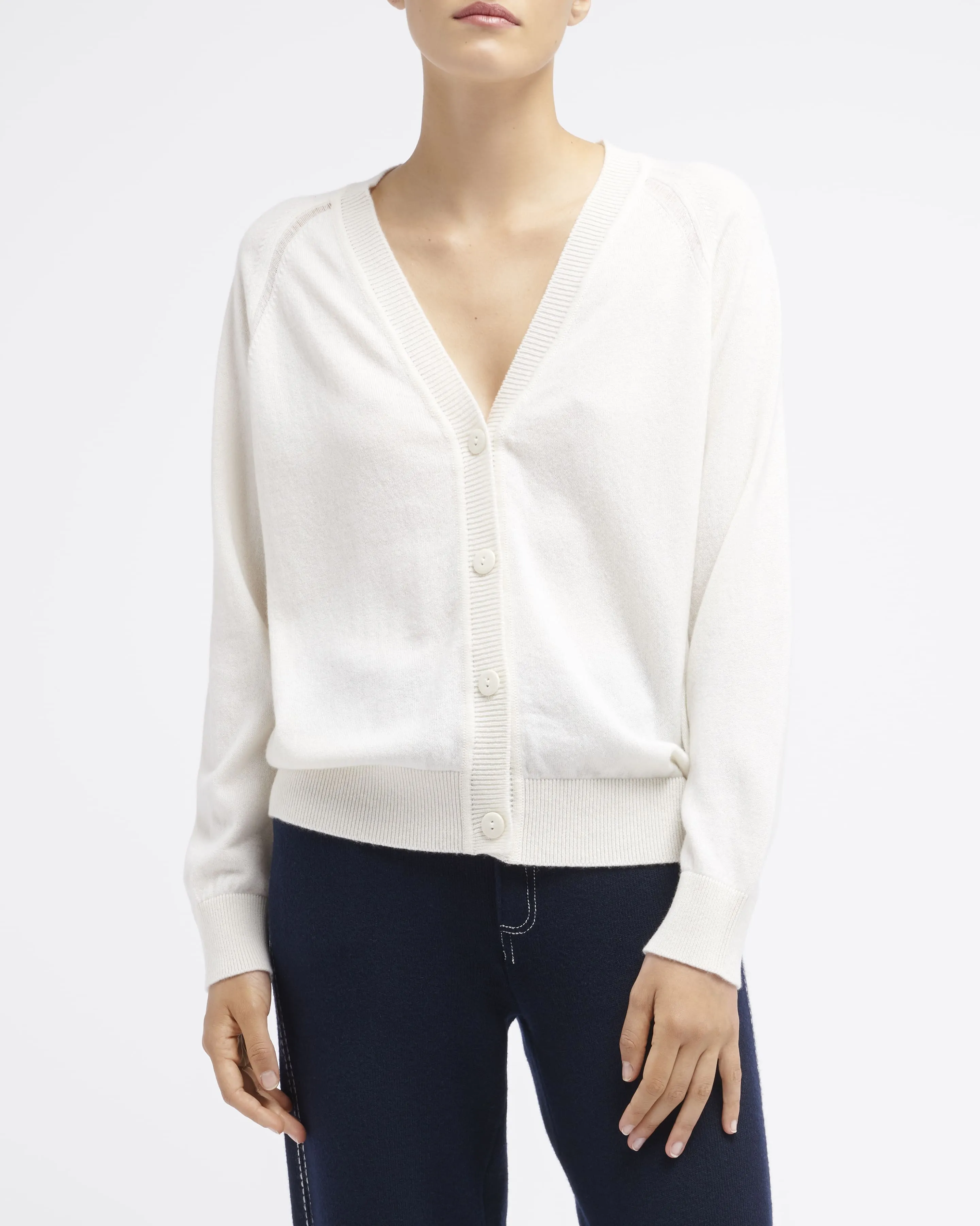 Cardigan col V en cachemire sold by Barrie product image thumbnail 3