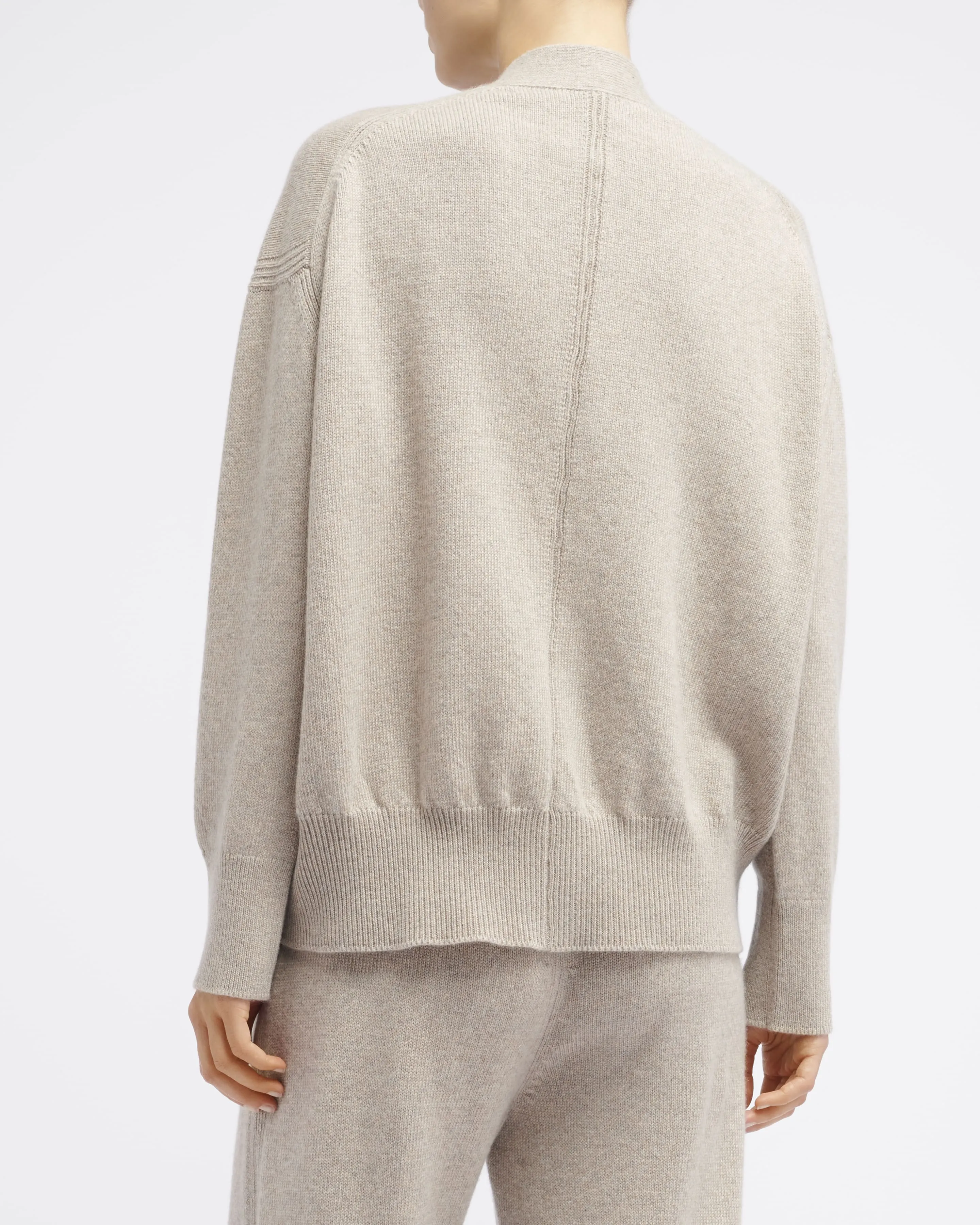 Cardigan iconique en cachemire sold by Barrie product image thumbnail 5