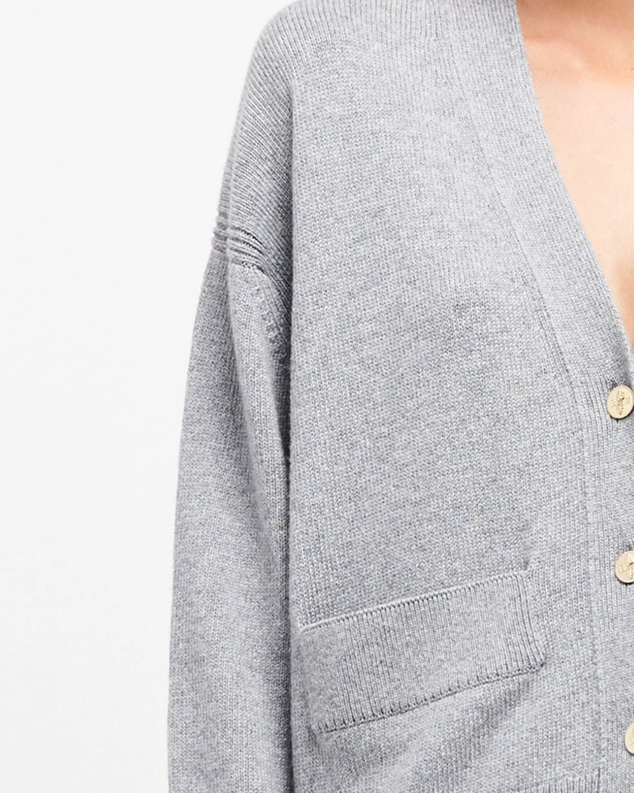 Cardigan iconique en cachemire sold by Barrie product image thumbnail 2