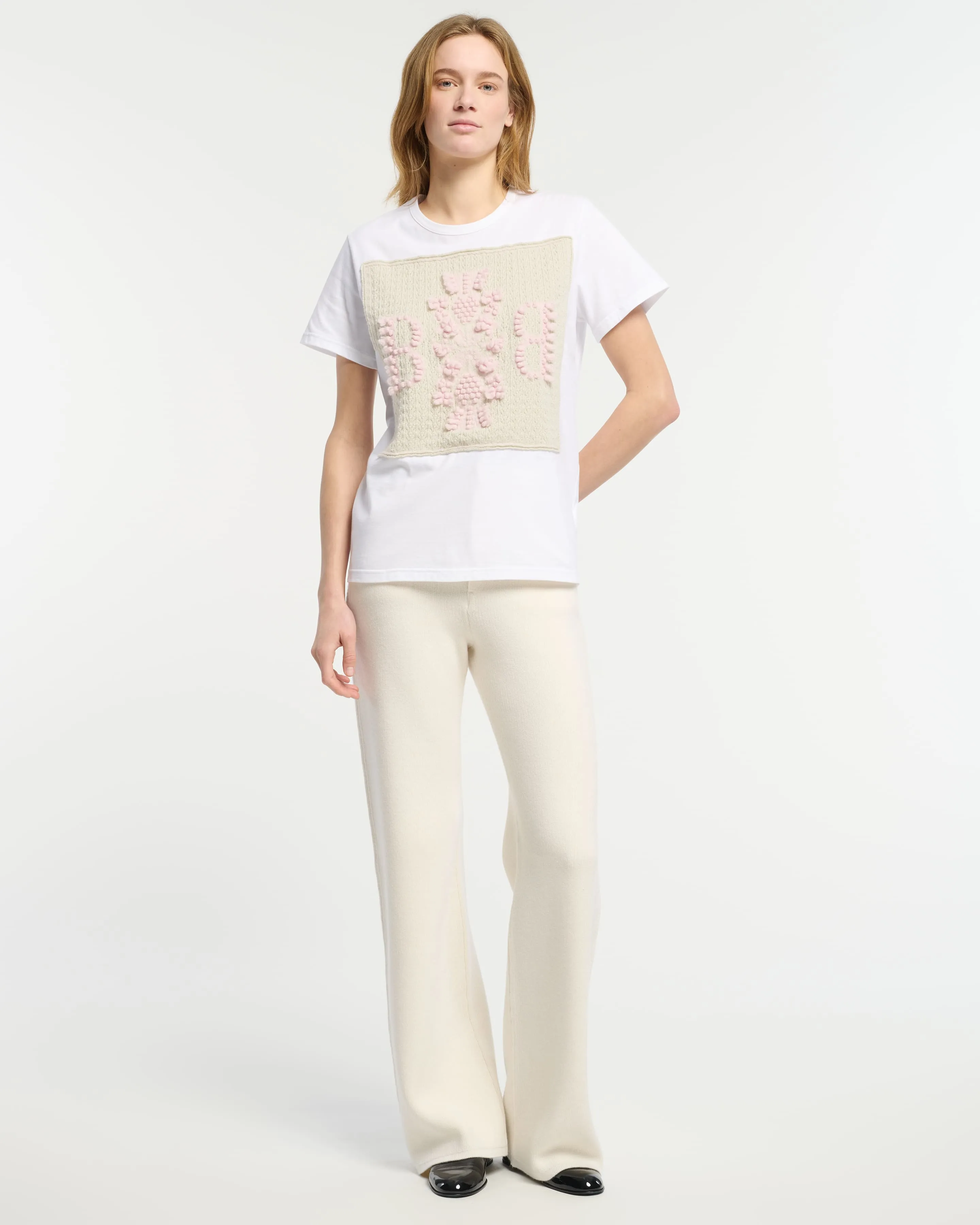 T-Shirt avec patch logo B en dentelle cachemire sold by Barrie product image thumbnail 4