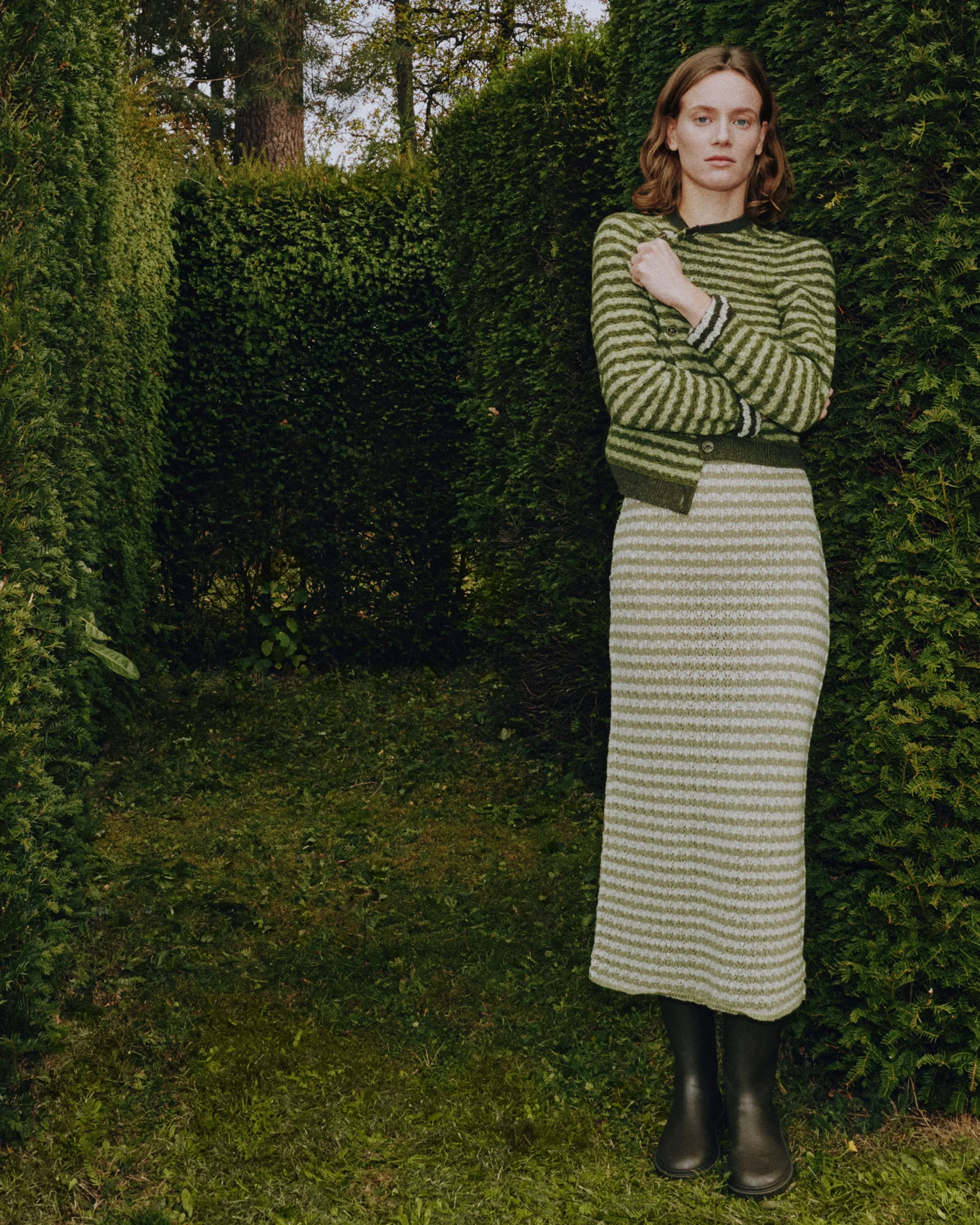 Cardigan à rayures en dentelle cachemire sold by Barrie product image thumbnail 5