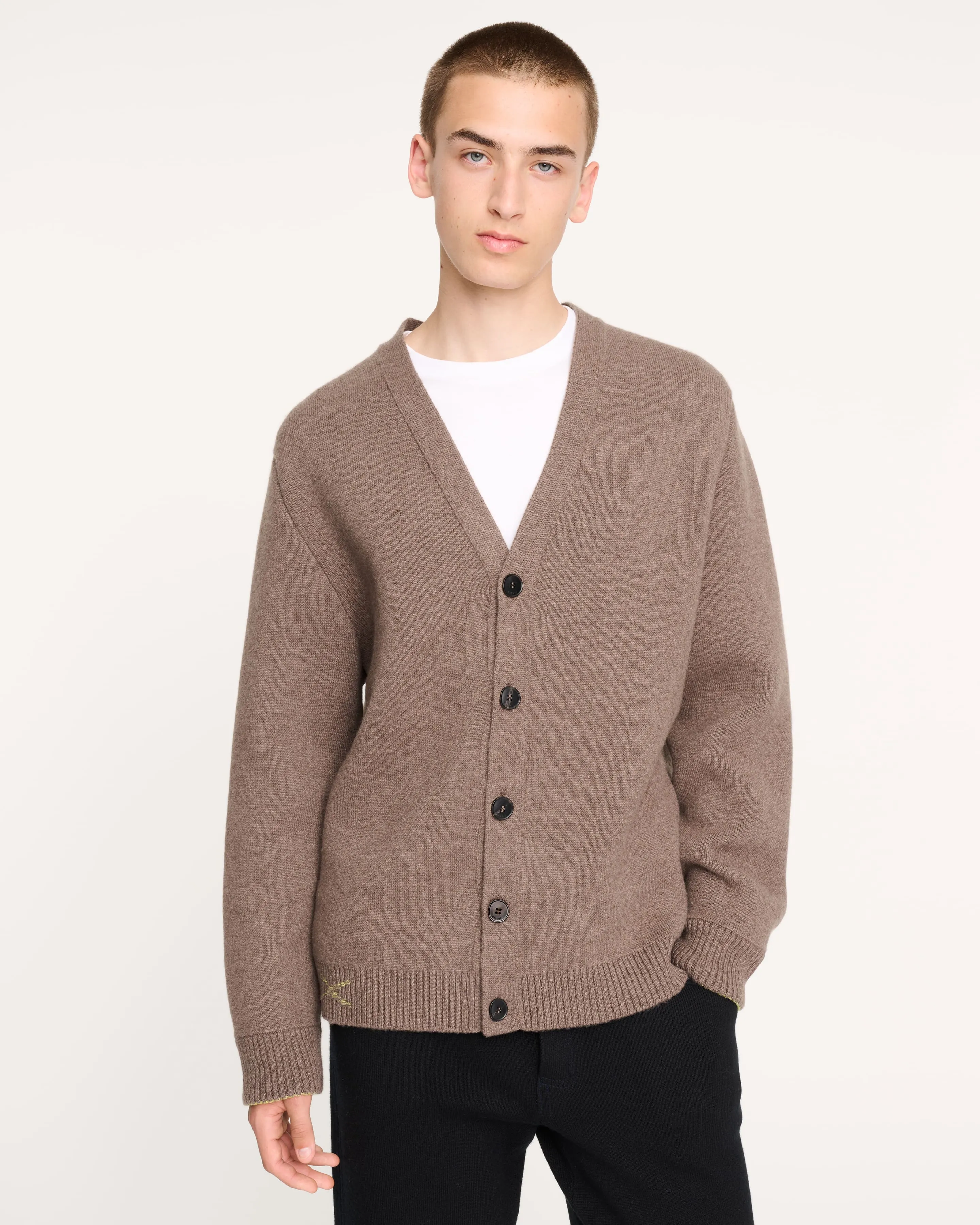 Cardigan en cachemire double face sold by Barrie product image thumbnail 3
