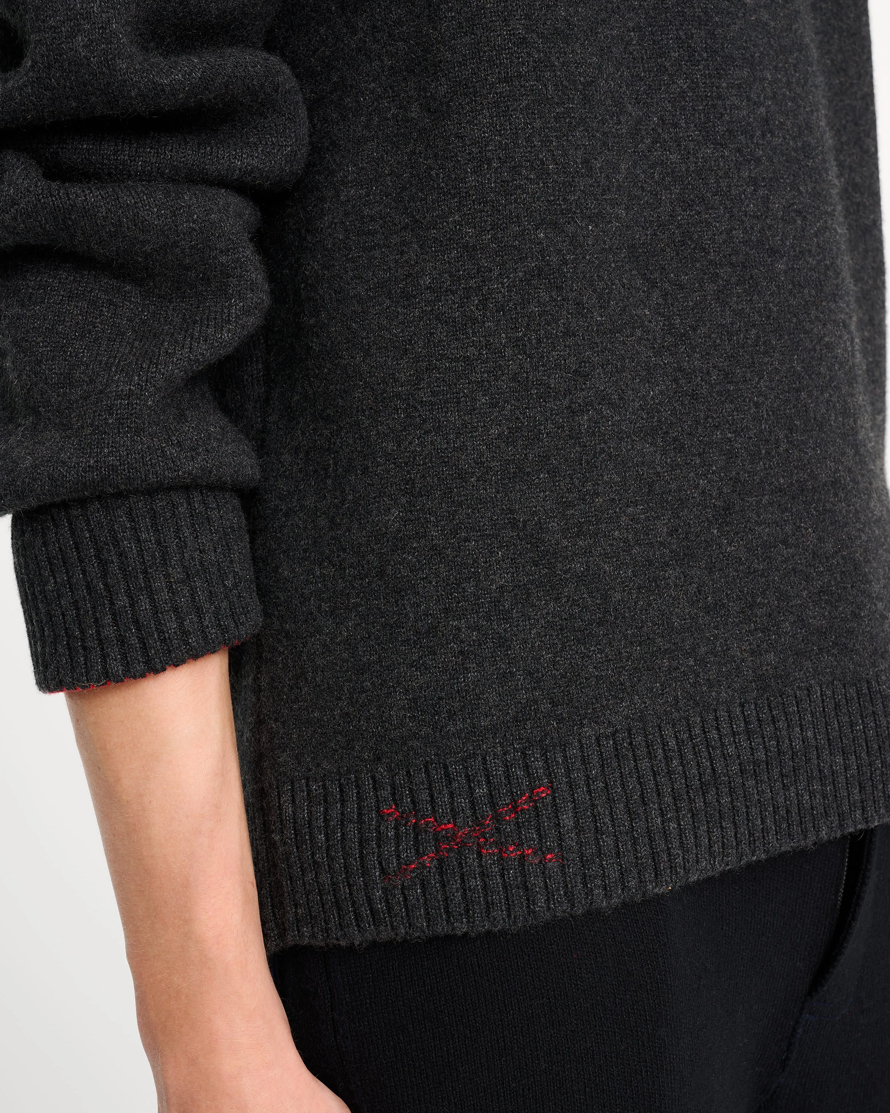 Pull en cachemire double face sold by Barrie product image thumbnail 2