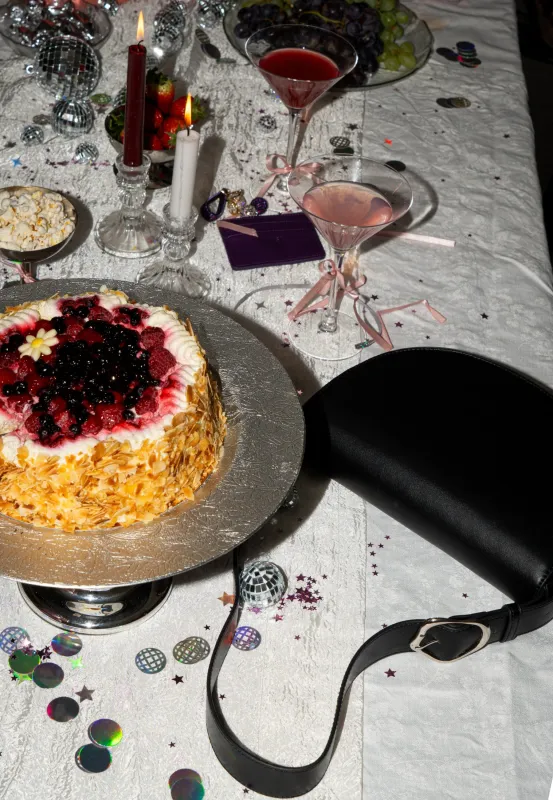 CLIFF SOFT STRUCTURE HARDWARE - Black made by HVISK