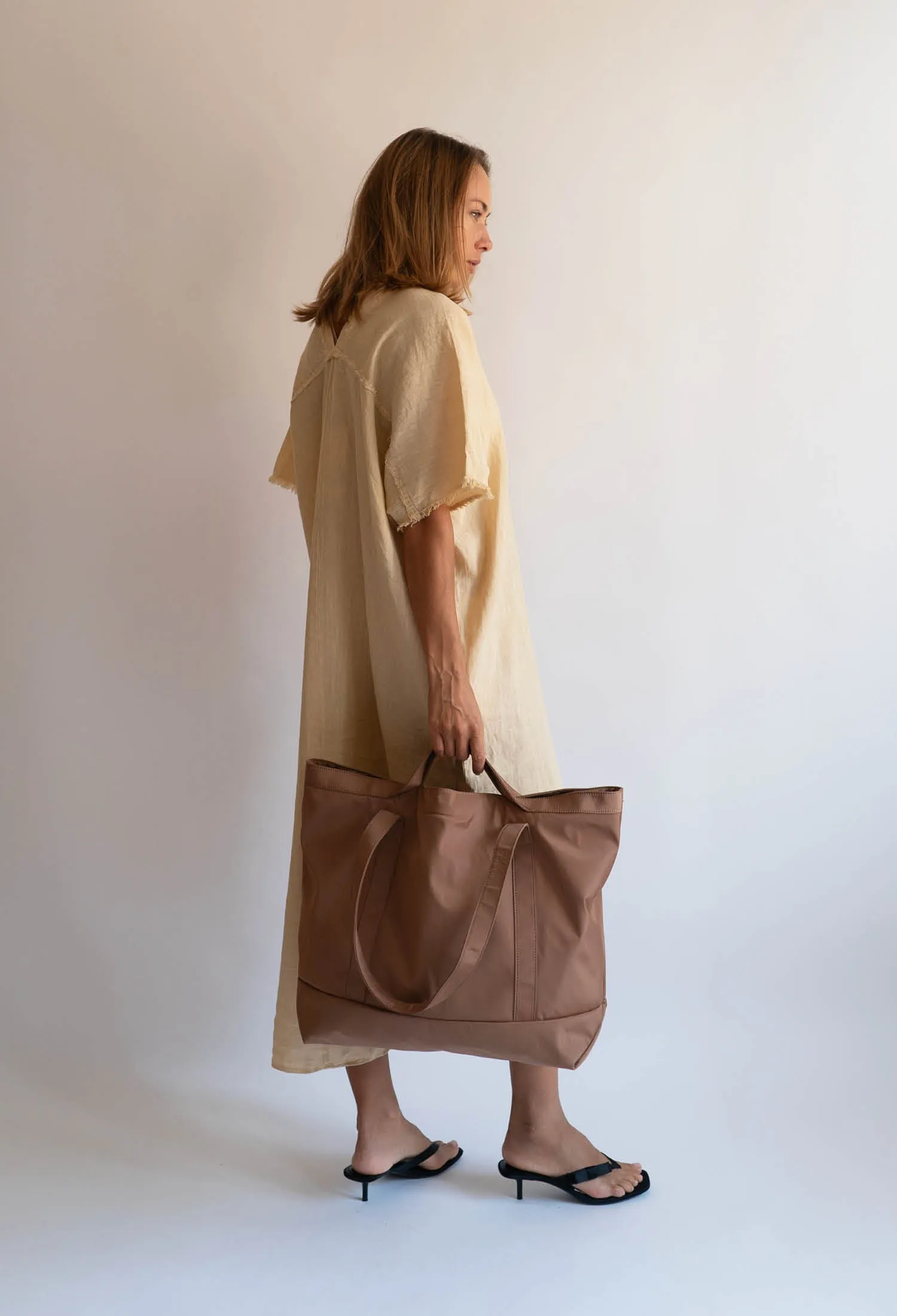 TOTE MATTE TWILL - Light Brown sold by HVISK product image thumbnail 4