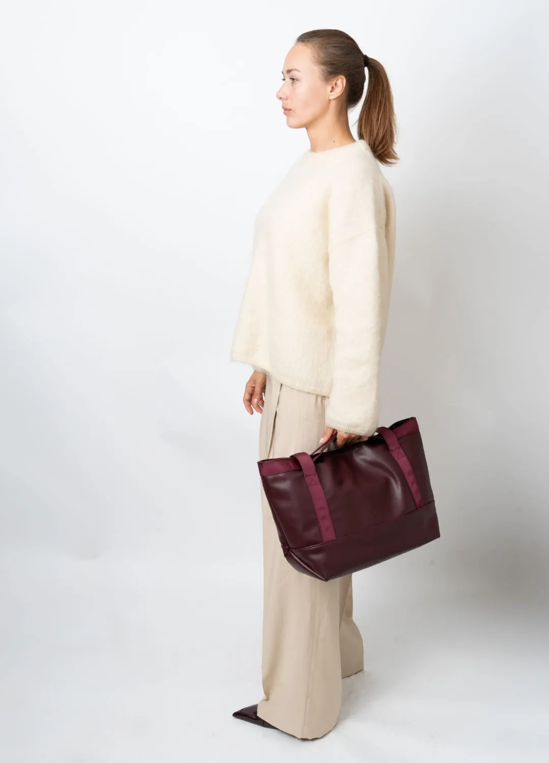 FETCH SOFT STRUCTURE - Midnight Plum sold by HVISK product image thumbnail 4