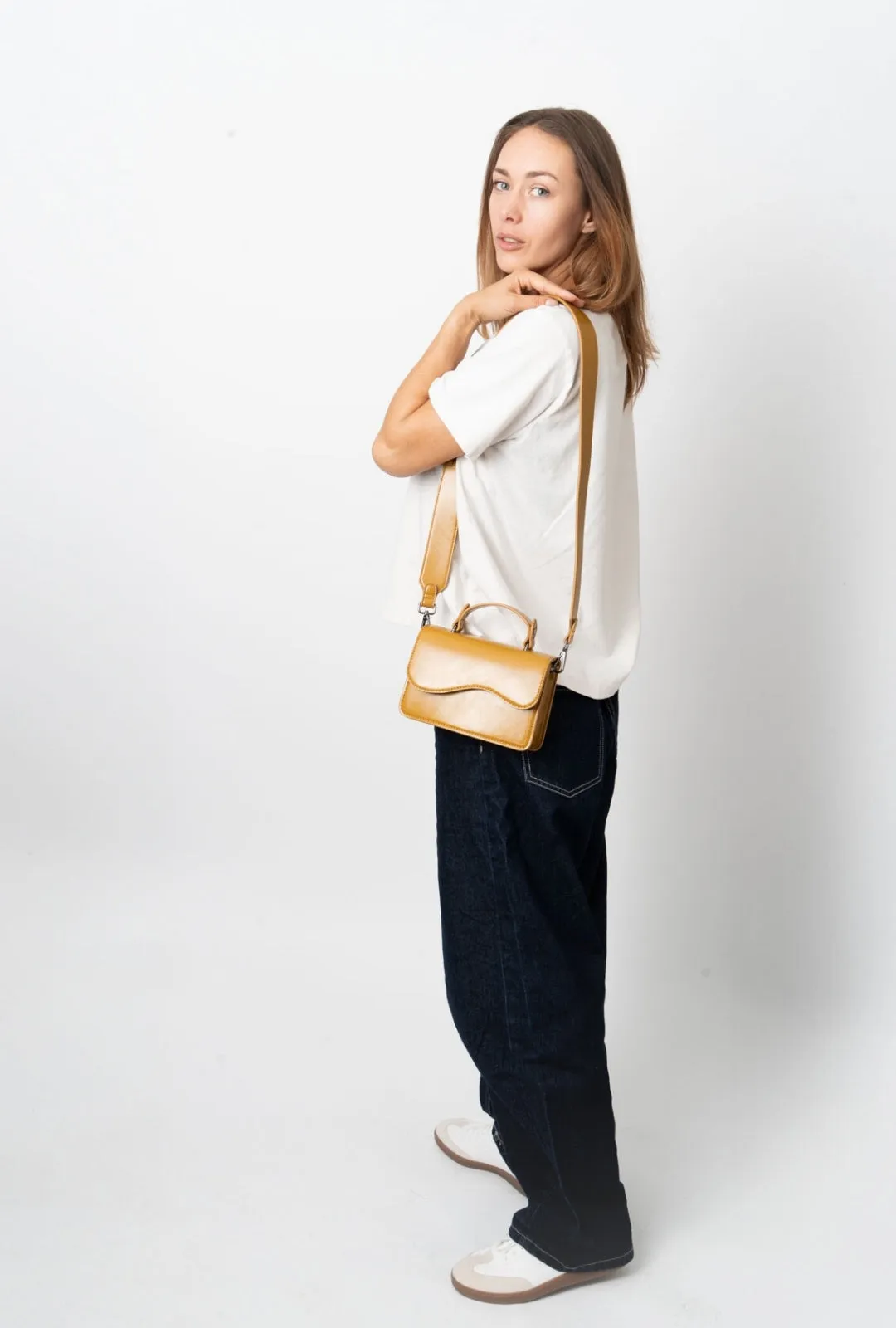 CRANE GLOSSY STRUCTURE - Amber Haze sold by HVISK product image thumbnail 4