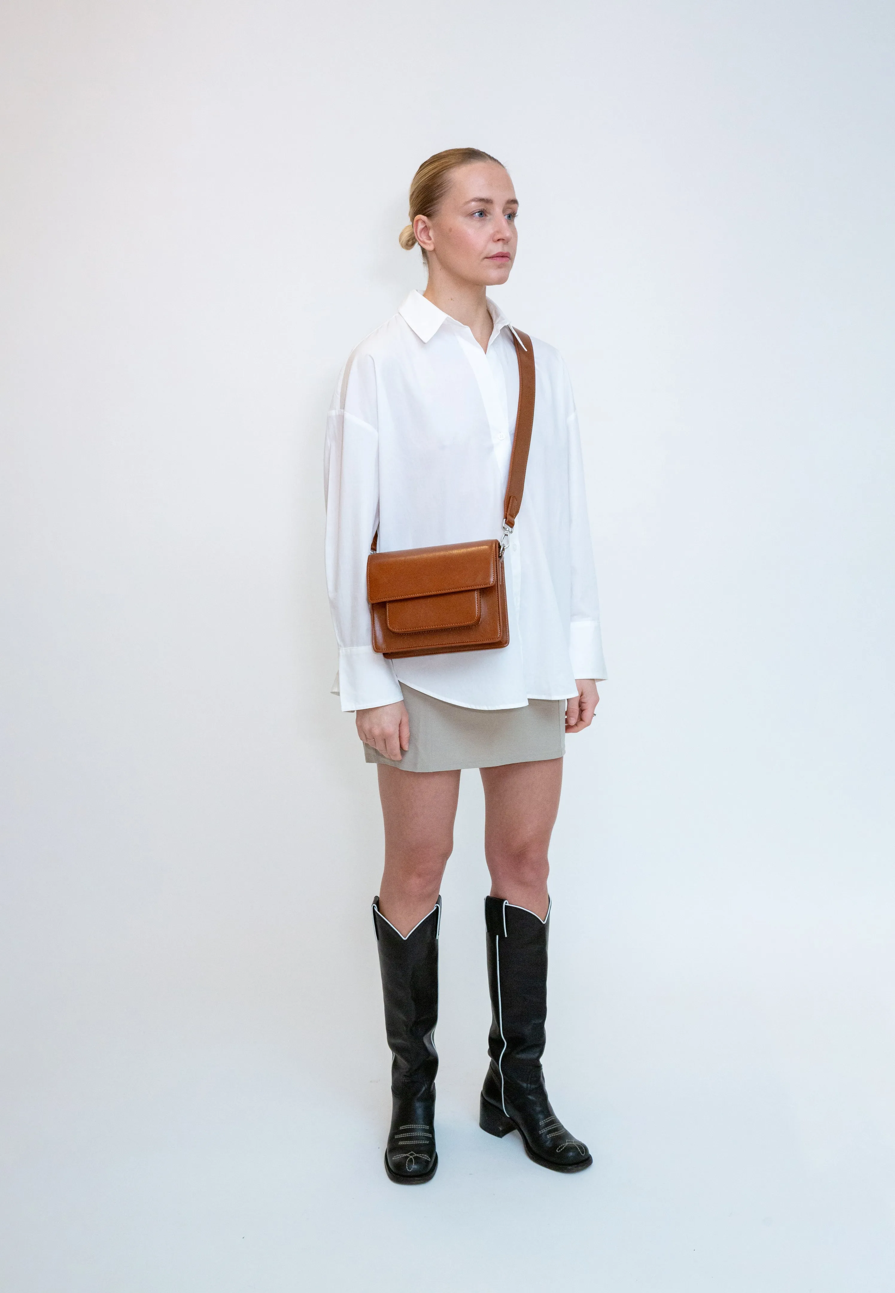 CAYMAN POCKET GLOSSY STRUCTURE - Brown Amber sold by HVISK product image thumbnail 2