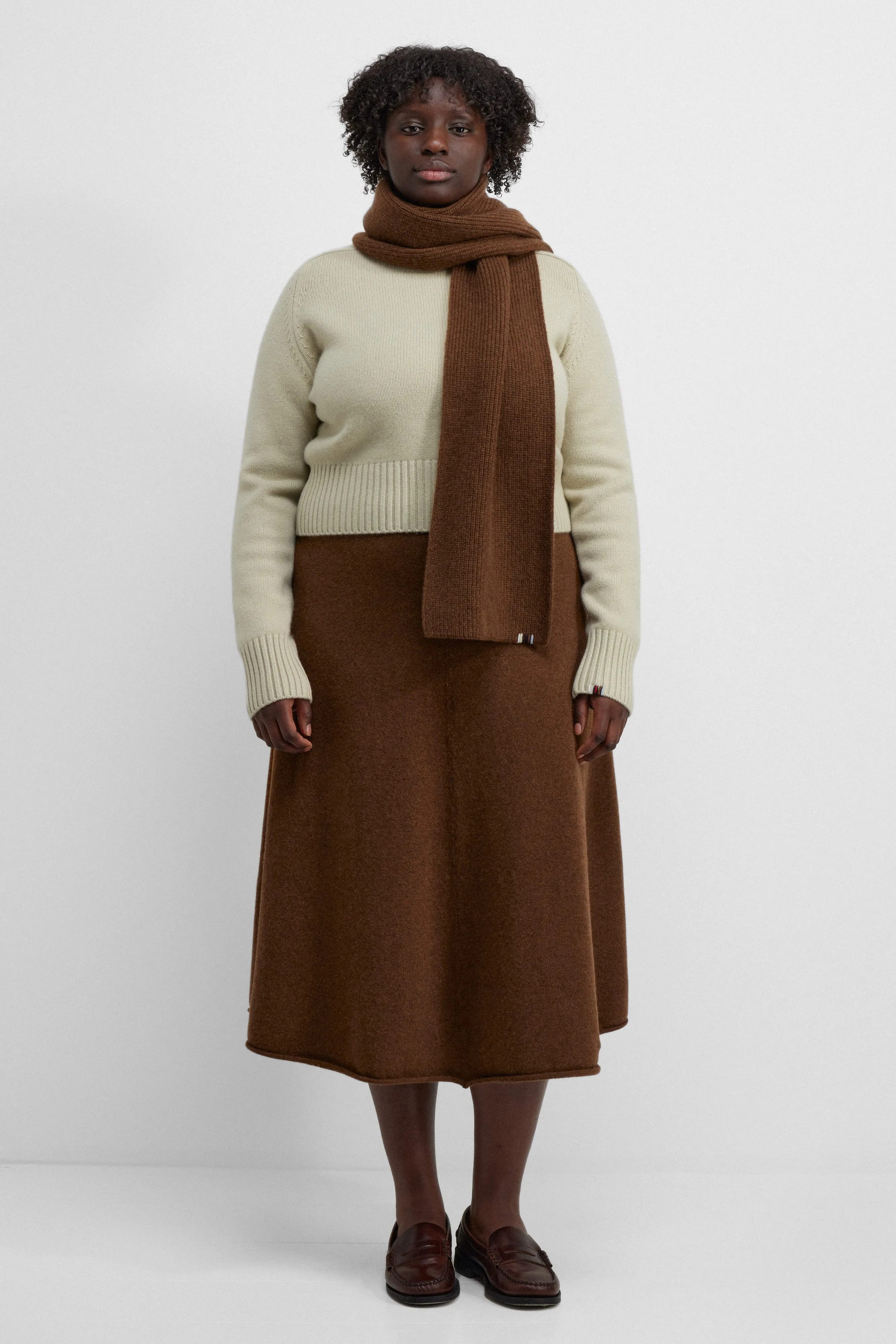 n°390 lasso sold by extreme cashmere product image thumbnail 2