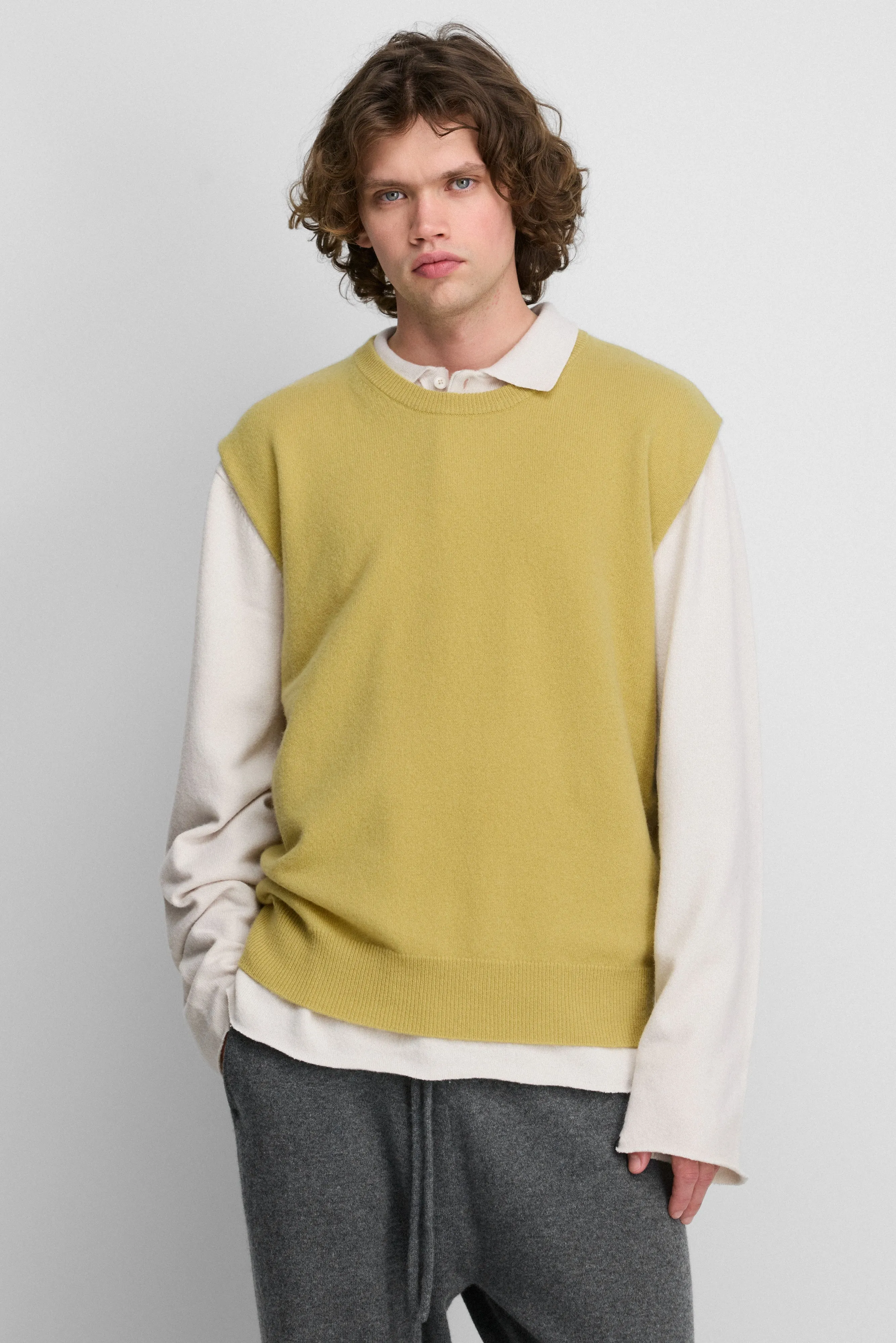 n°455 bos sold by extreme cashmere product image thumbnail 2