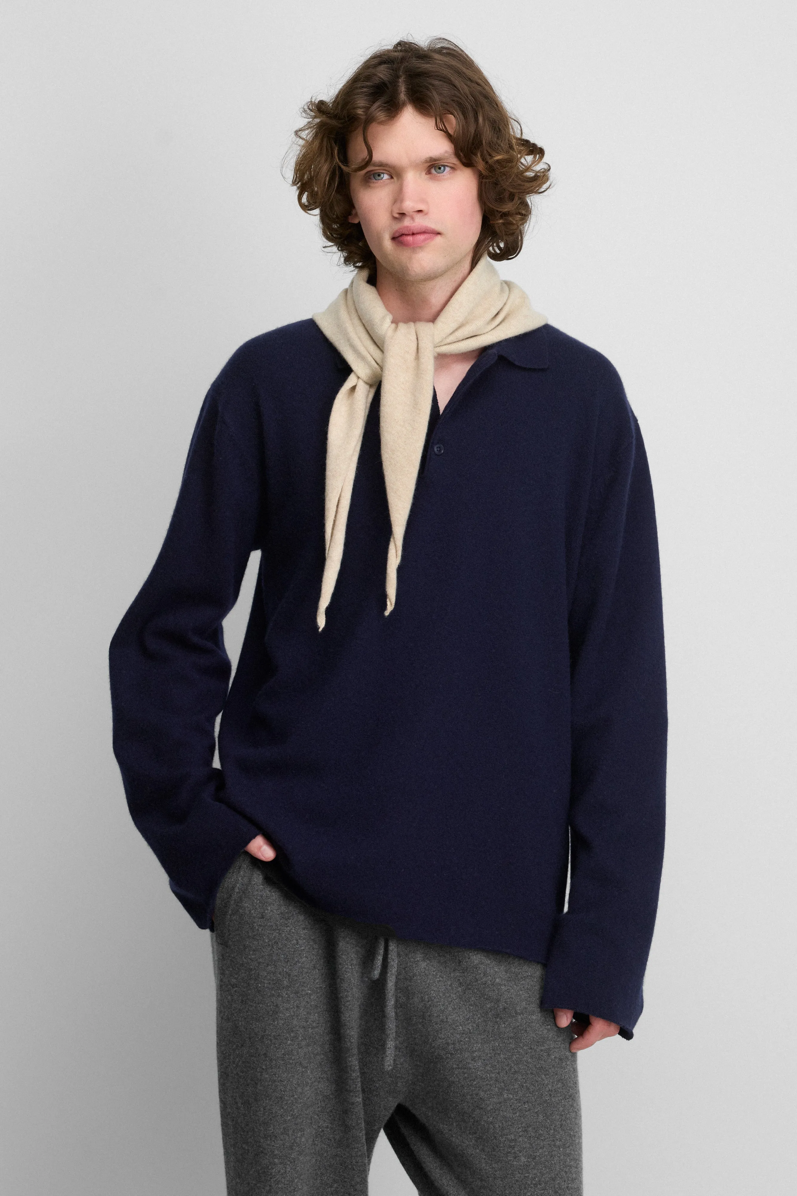 n°199 alligator sold by extreme cashmere product image thumbnail 4