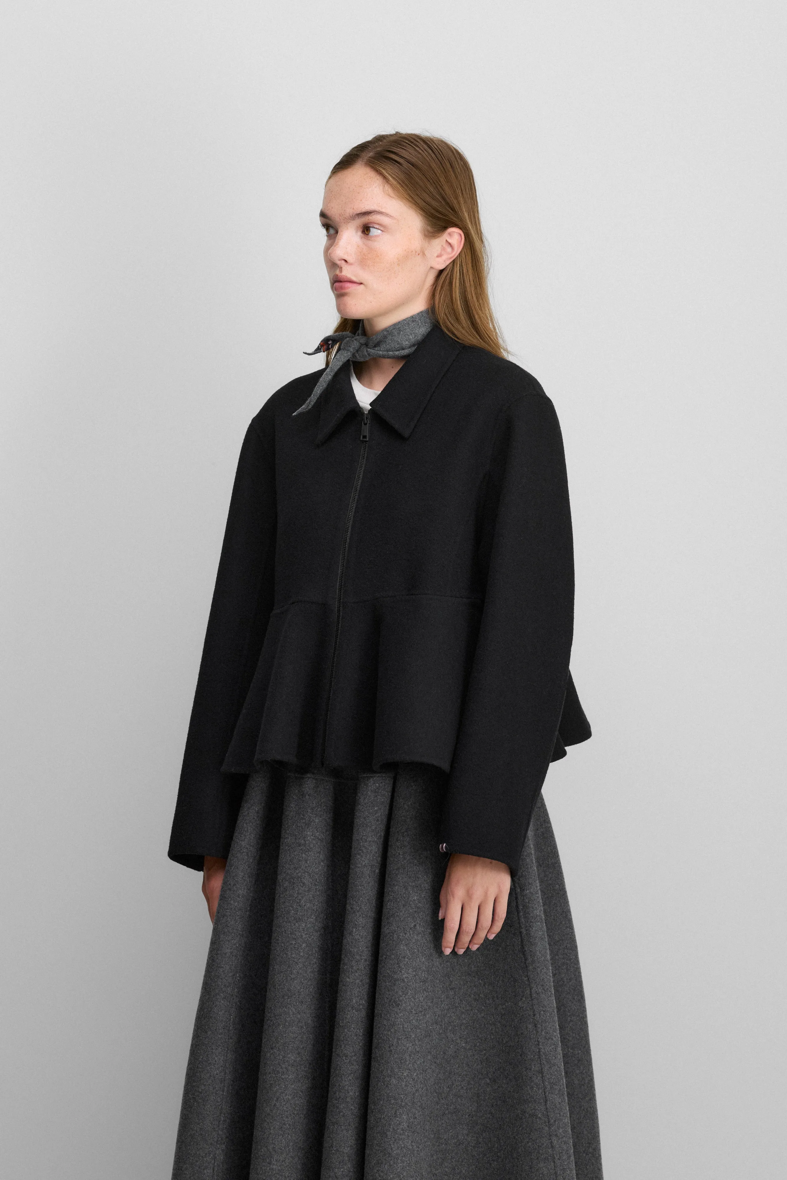 n°442 queen sold by extreme cashmere product image thumbnail 2