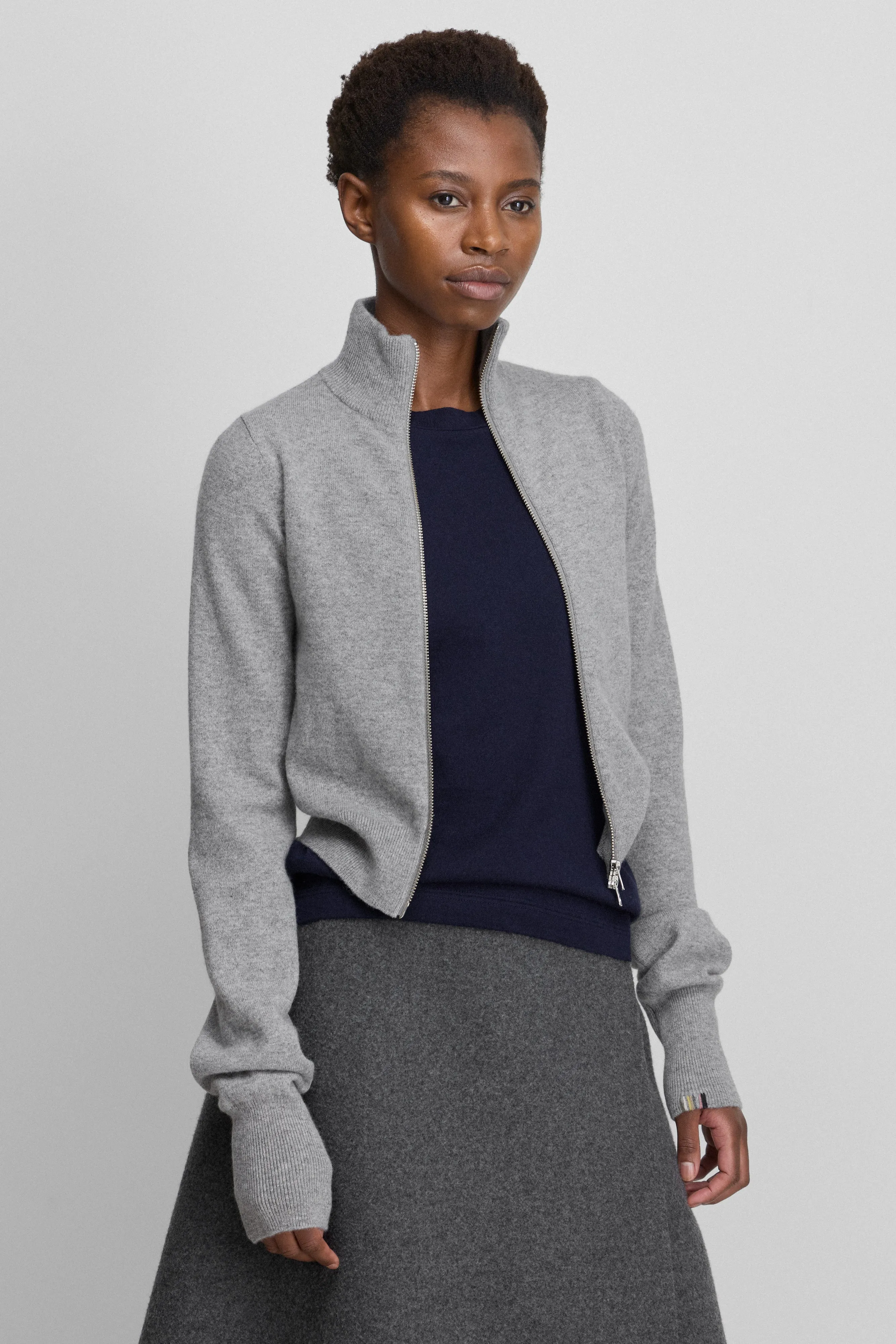 n°302 lemon sold by extreme cashmere product image thumbnail 5