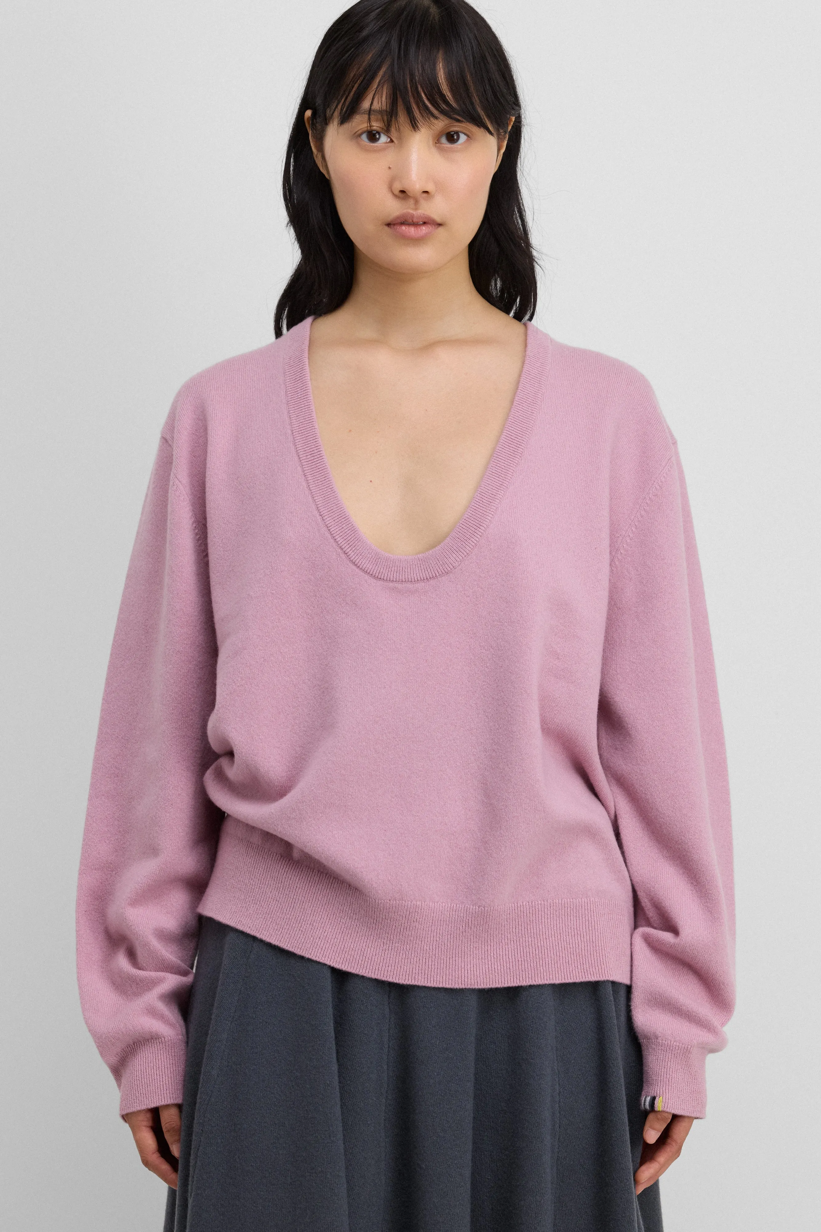 n°424 jacob sold by extreme cashmere product image thumbnail 2