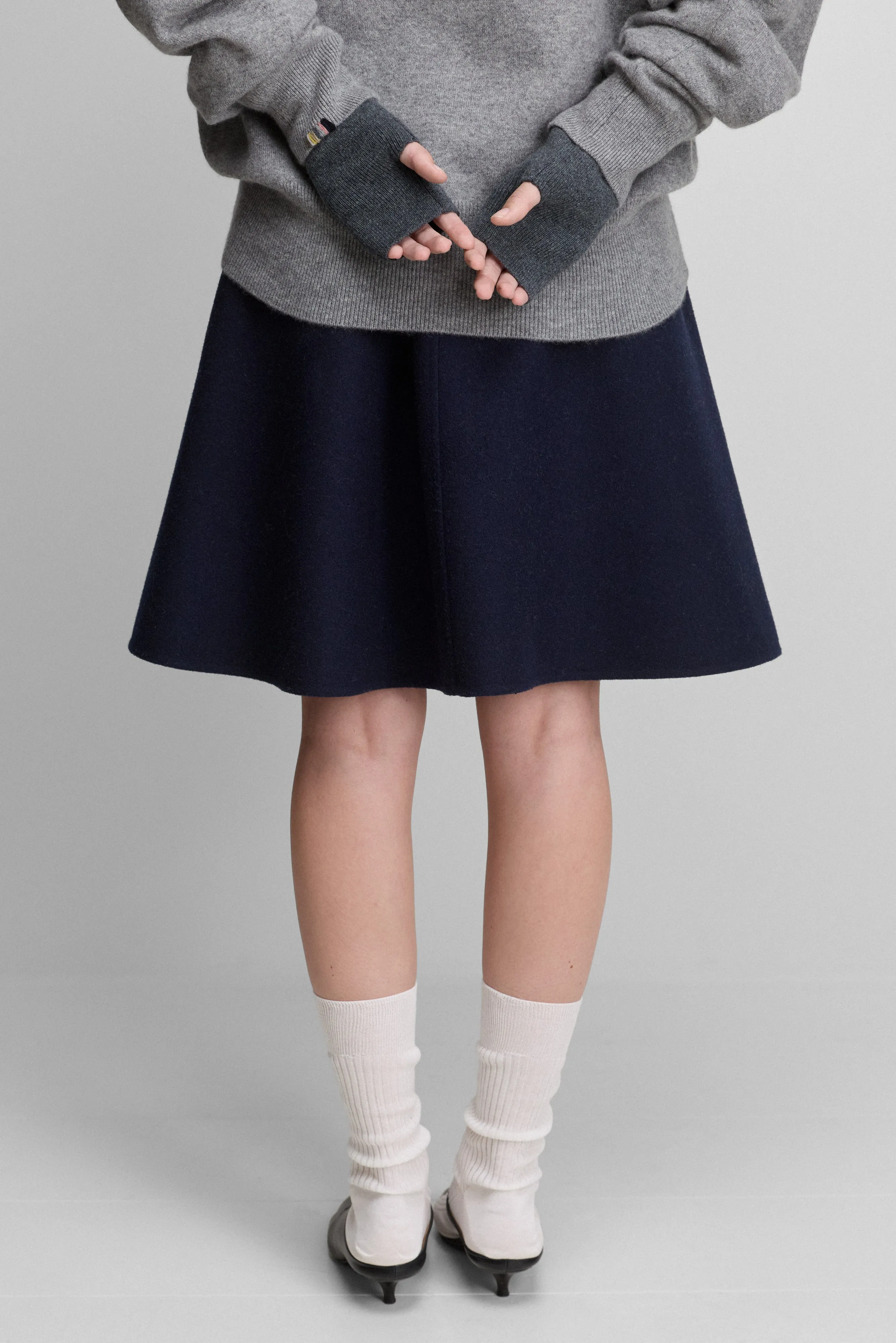 n°391 moufle sold by extreme cashmere product image thumbnail 3