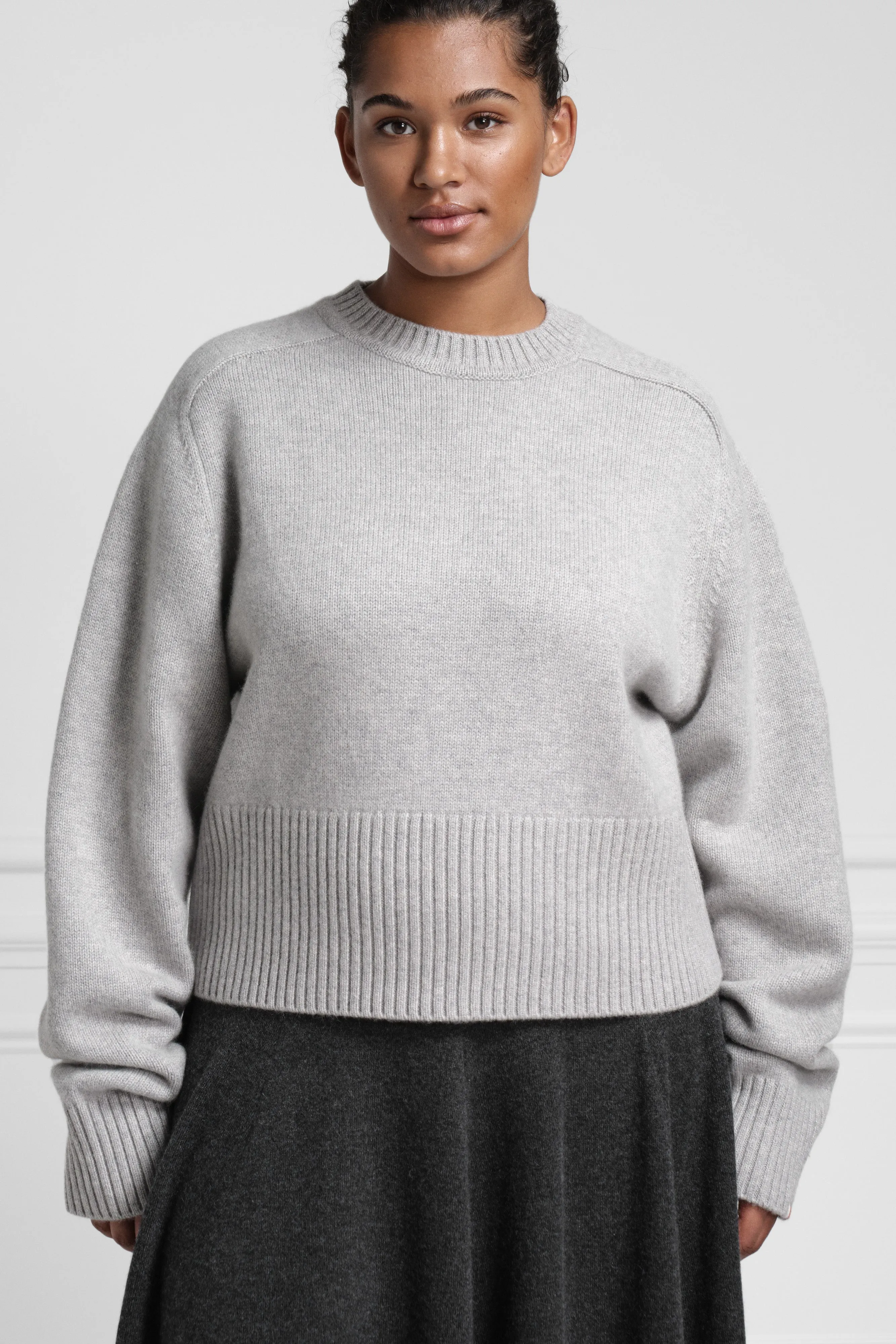 n°256 judith sold by extreme cashmere product image thumbnail 2