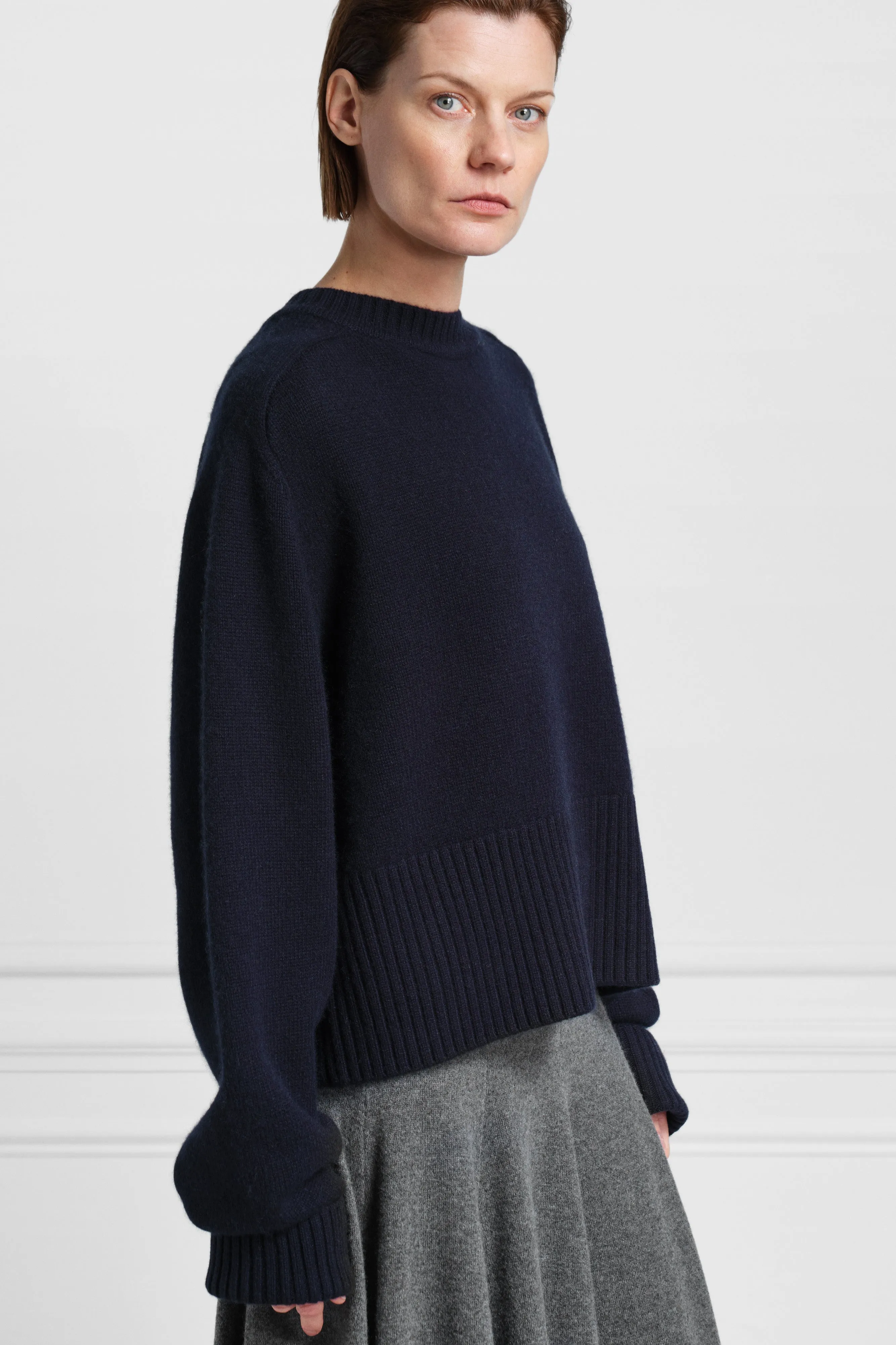 n°256 judith sold by extreme cashmere product image thumbnail 3