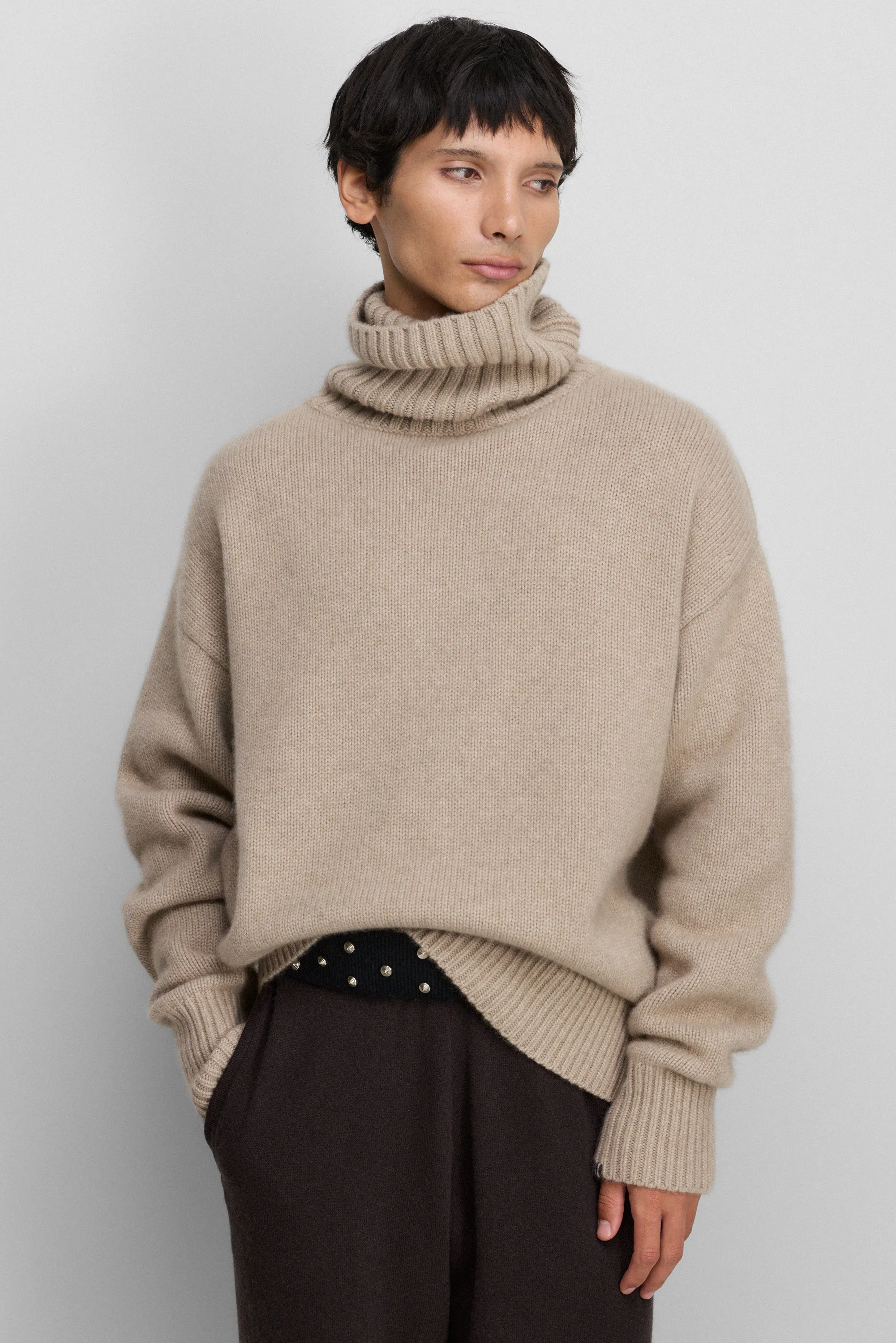 n°20 oversize xtra sold by extreme cashmere product image thumbnail 2