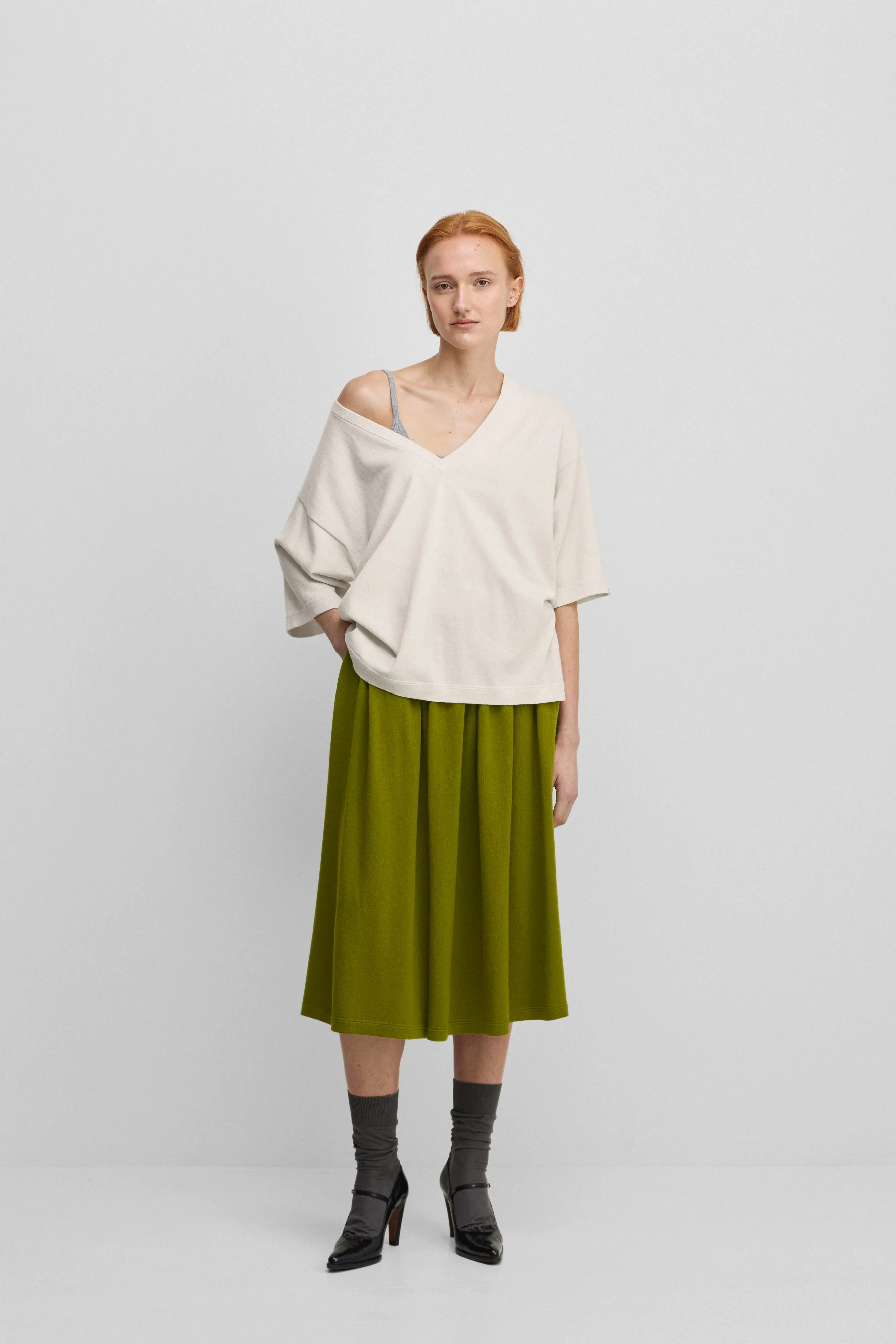 n°403 mary xtra short sold by extreme cashmere product image thumbnail 2