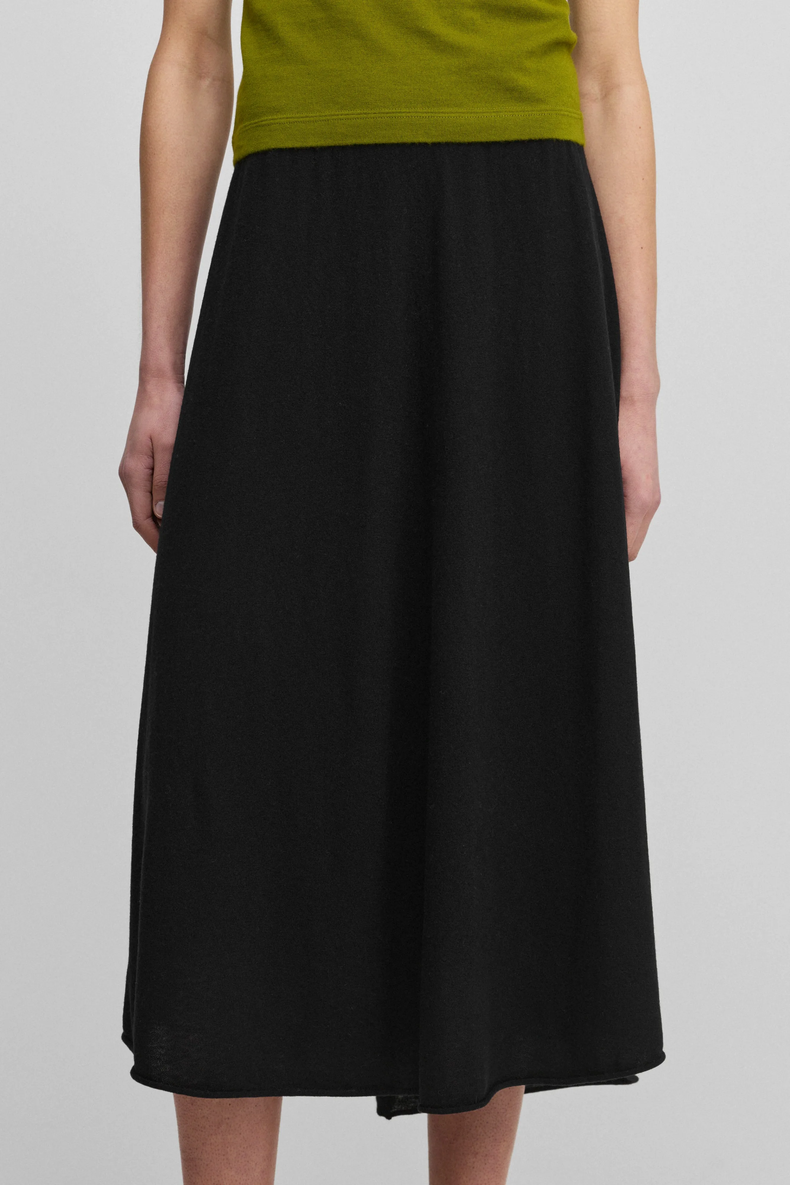 n°470 seduce sold by extreme cashmere