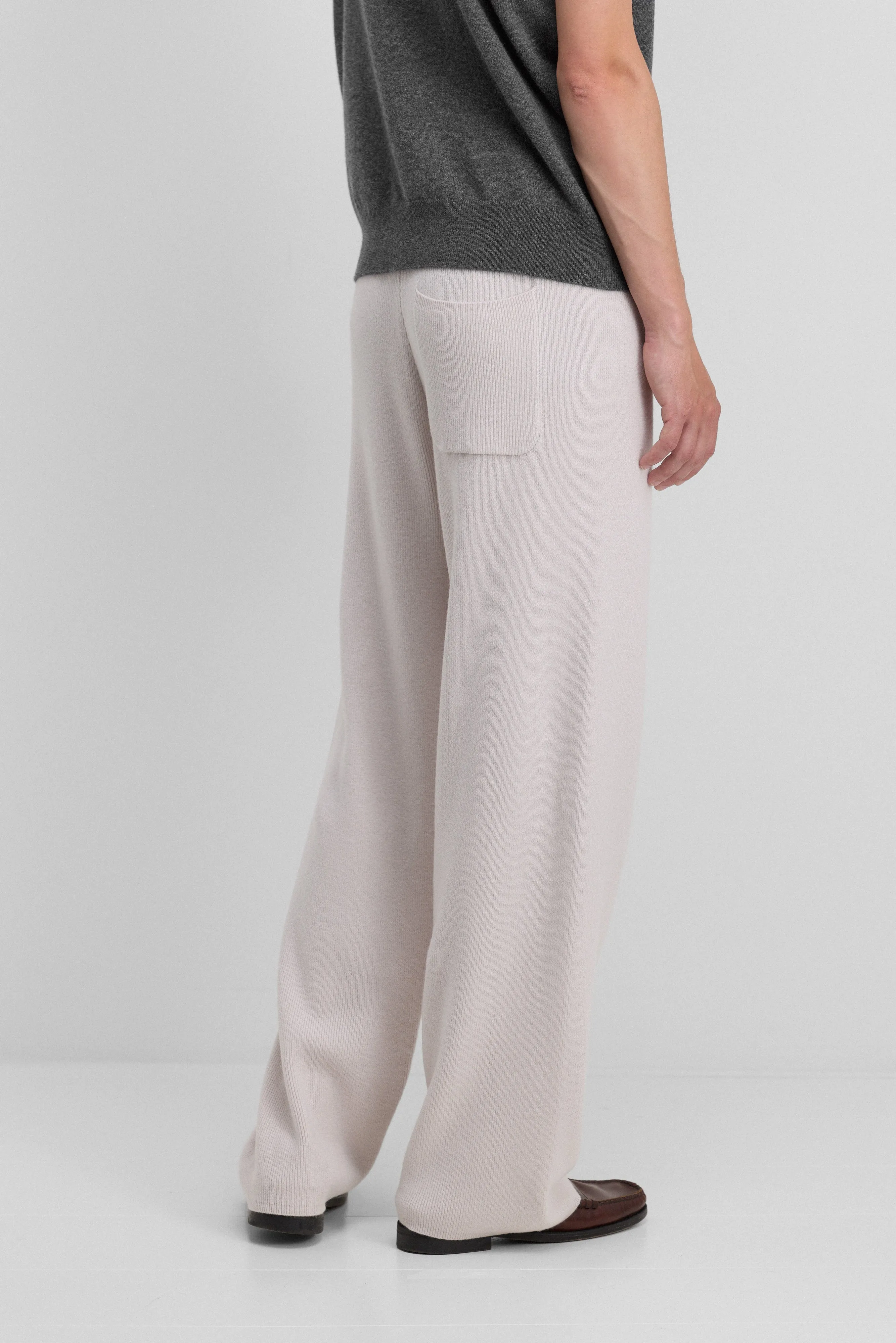 n°387 strut sold by extreme cashmere product image thumbnail 4