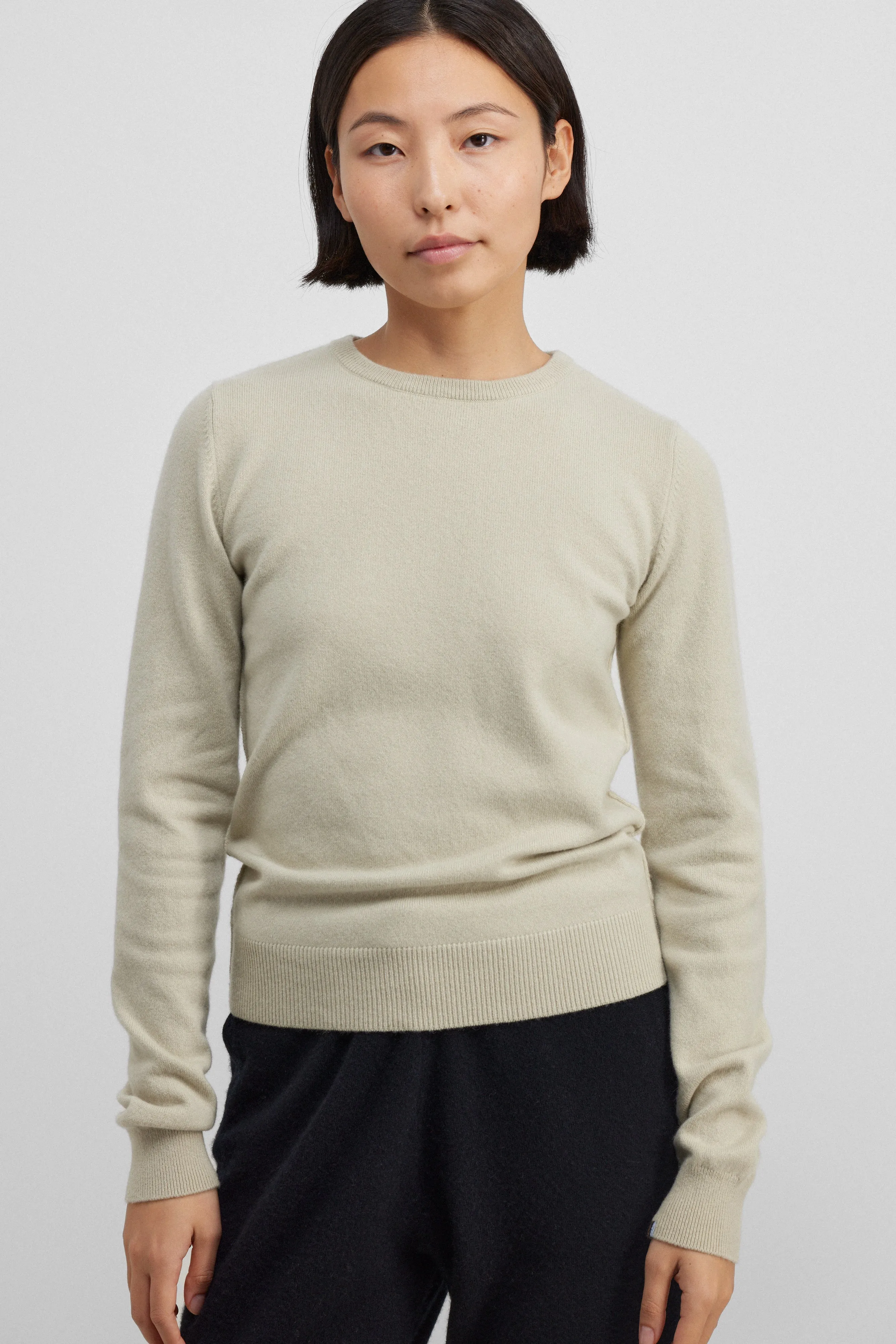 n°41 body sold by extreme cashmere product image thumbnail 2