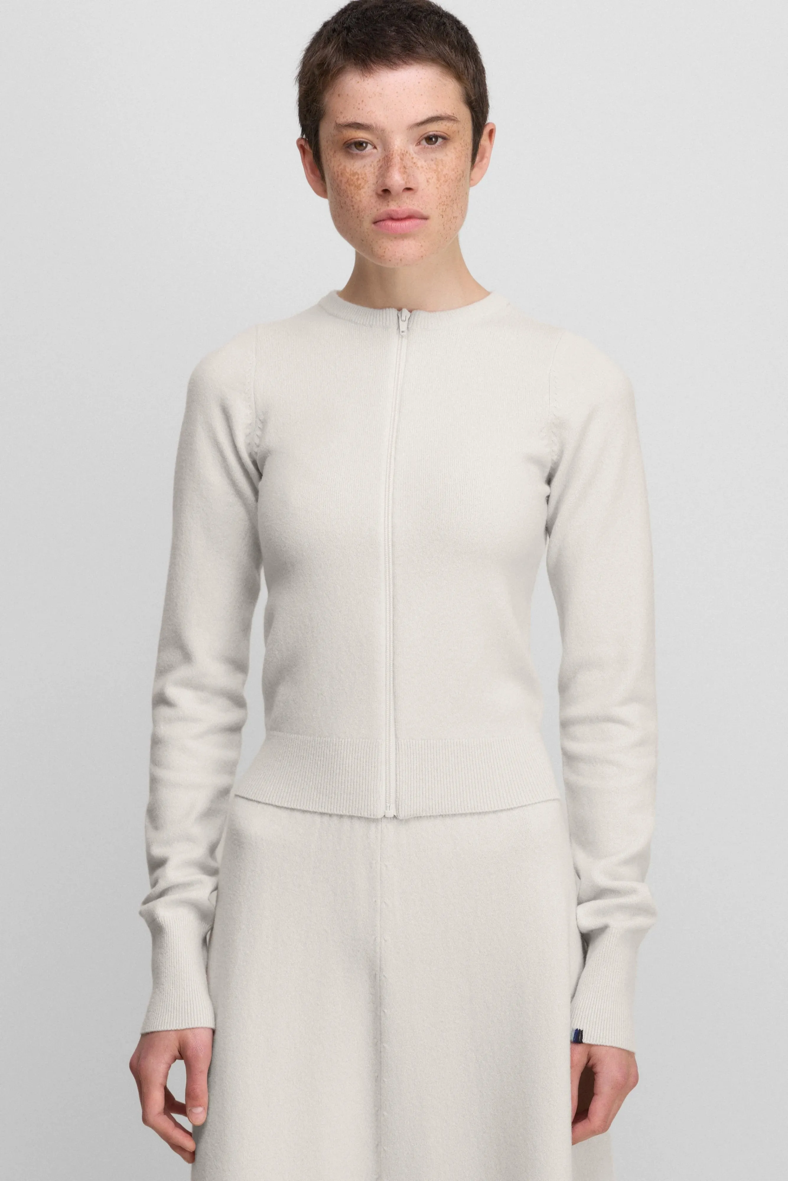 n°498 grace sold by extreme cashmere product image thumbnail 5