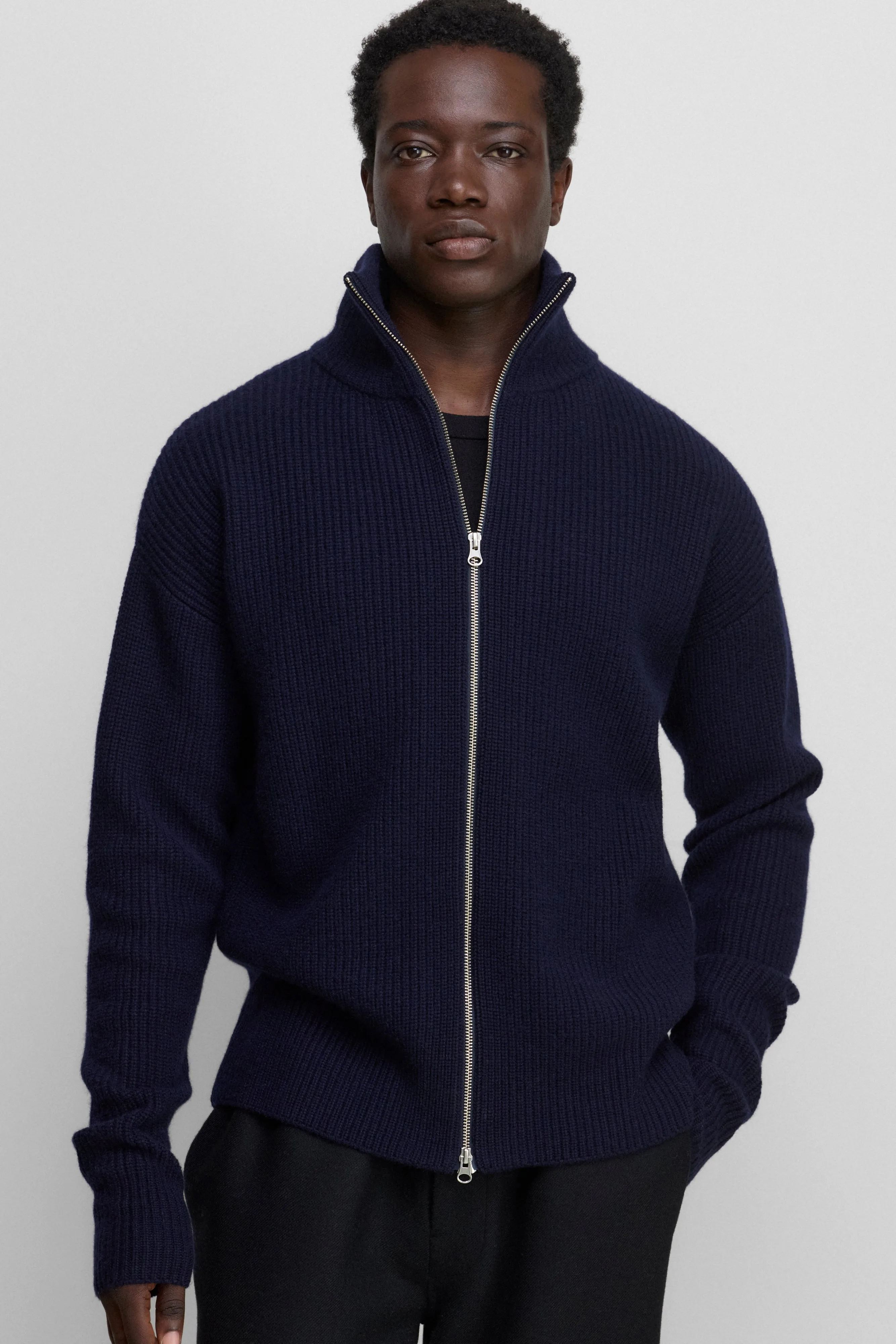 n°495 xtra yours sold by extreme cashmere