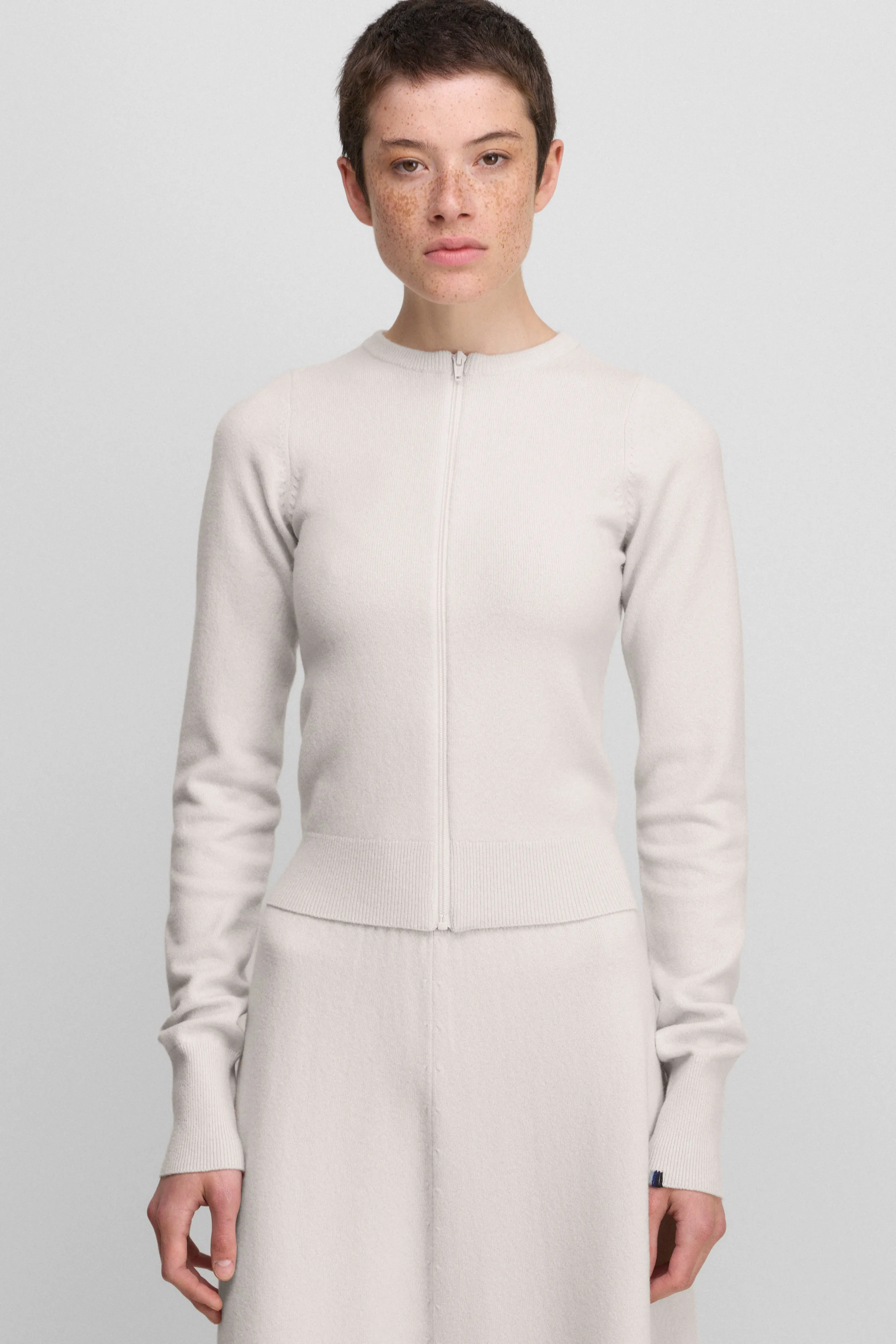 n°494 tangerine sold by extreme cashmere