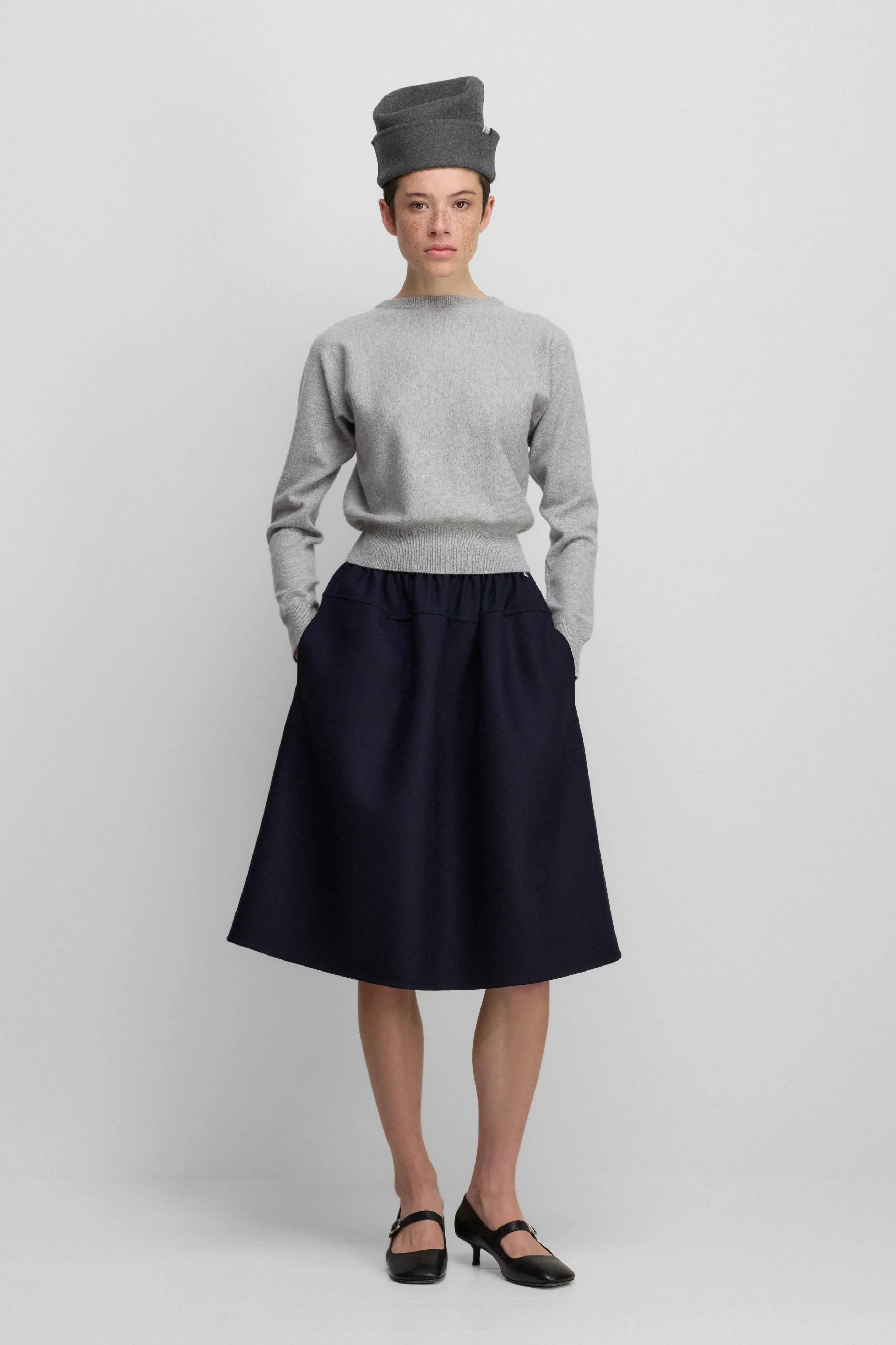 n°508 pedestal sold by extreme cashmere product image thumbnail 4