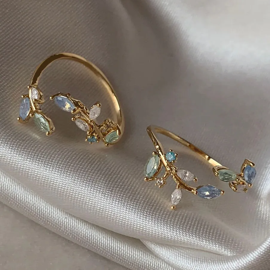 Dainty Leaf Ring sold by Regina jewelry product image thumbnail 3