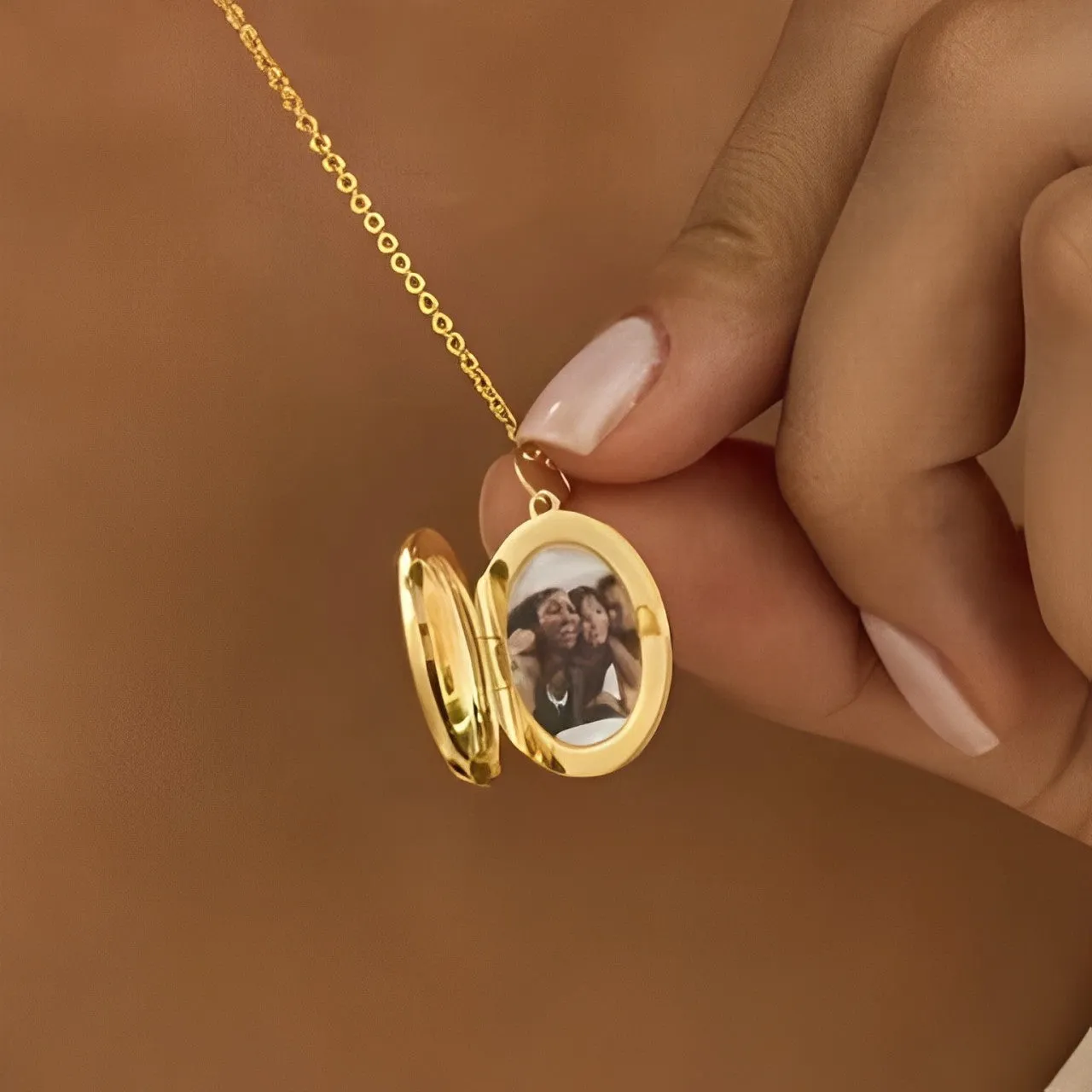 Round Locket Necklace sold by Regina jewelry