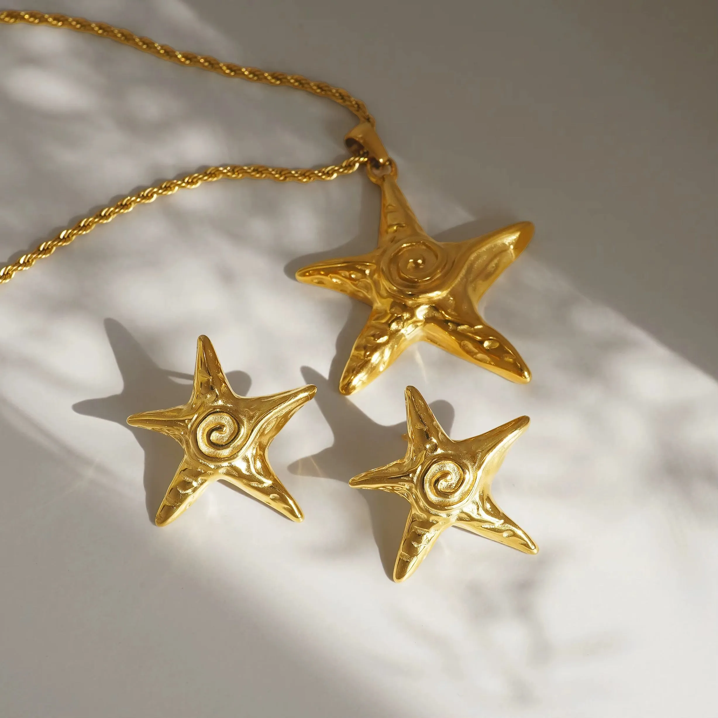 Hypno Starfish Necklace sold by Regina jewelry product image thumbnail 3