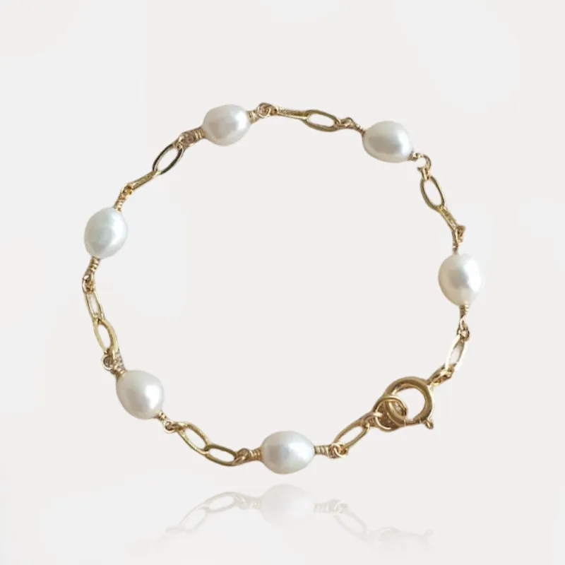 Natural Pearl Bracelet sold by Regina jewelry