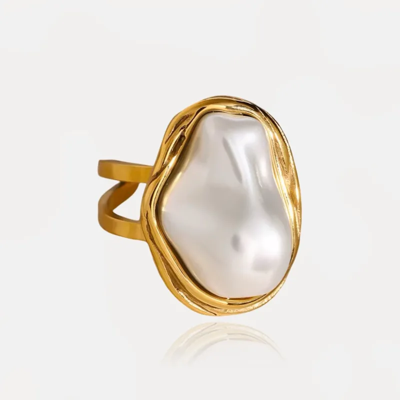 Molten Statement Pearl Ring sold by Regina jewelry