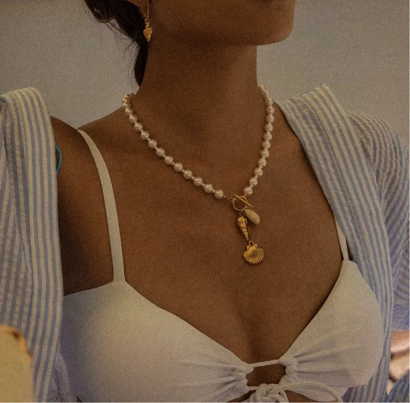 Y-Shape Shell Clasp Necklace sold by Regina jewelry