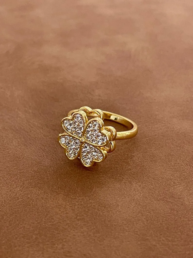 Fidget Ring Clover sold by Regina jewelry product image thumbnail 3