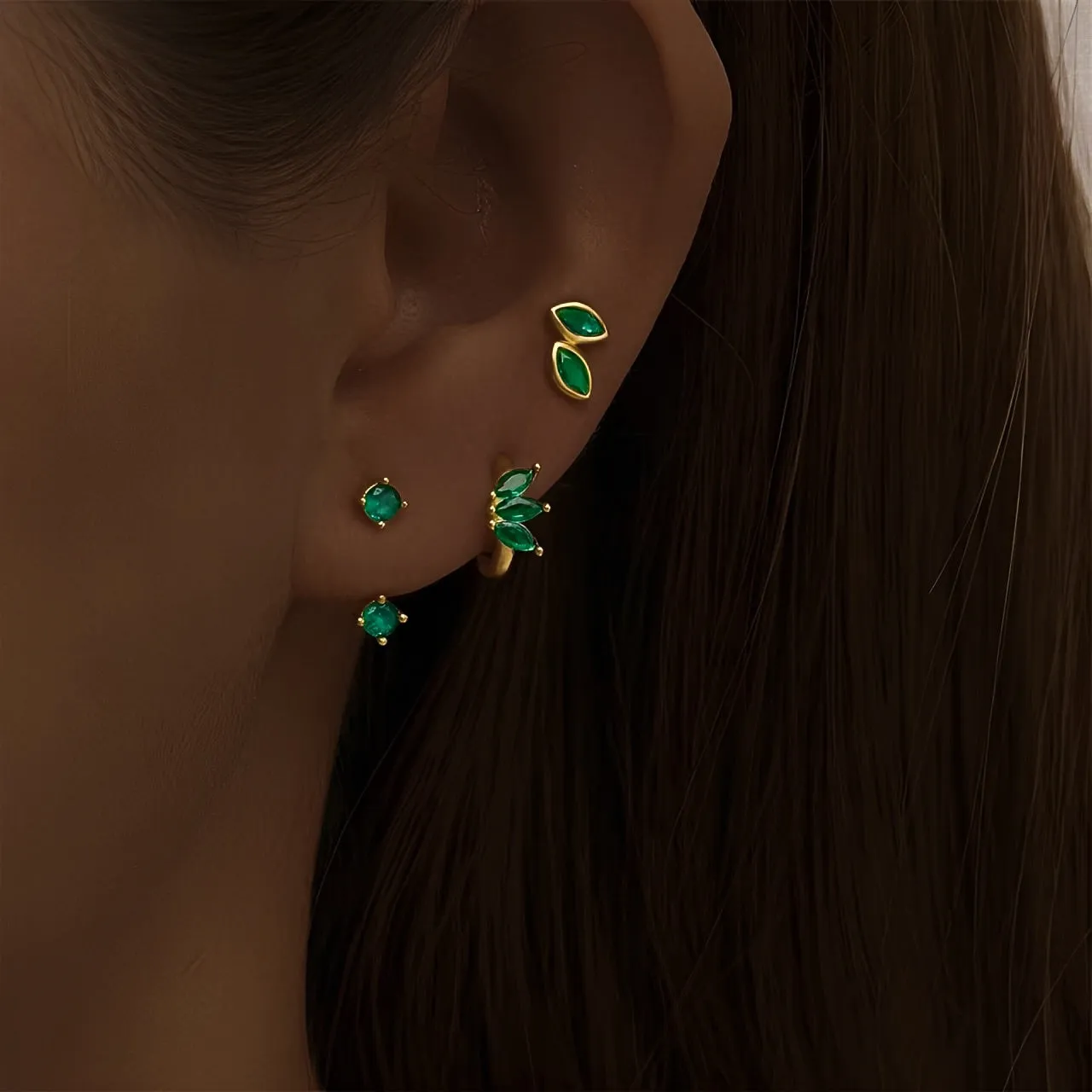 Jacket Earrings Set Emerald sold by Regina jewelry product image thumbnail 3
