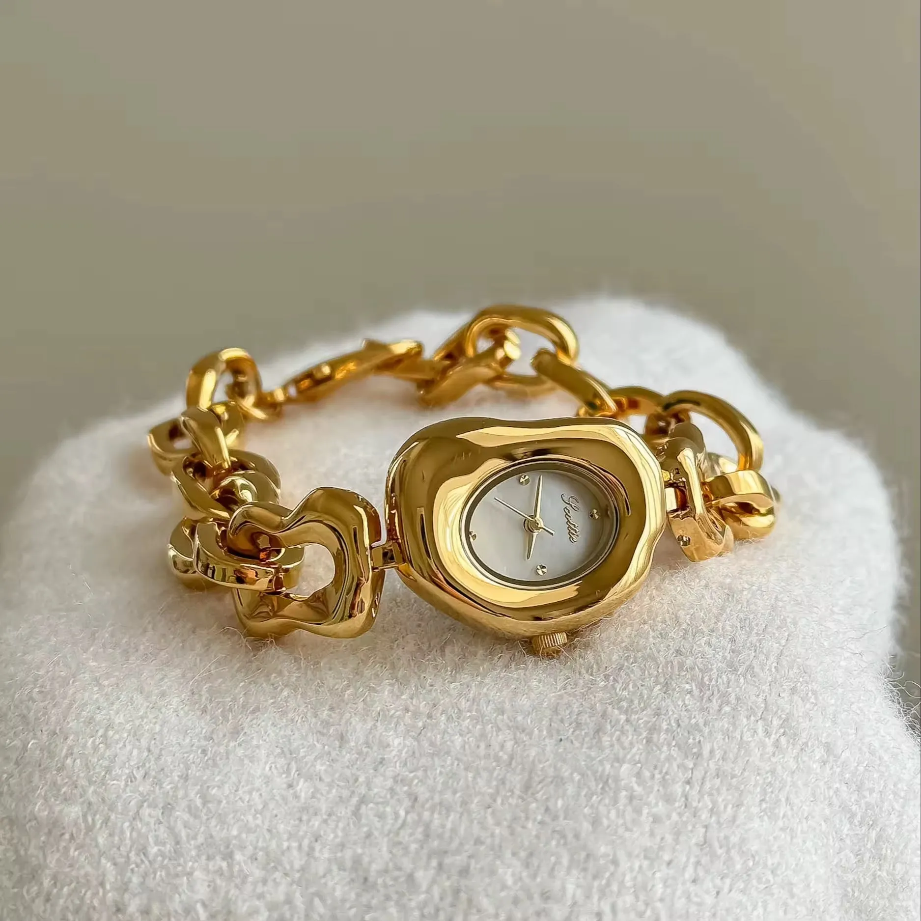 Artwork Vintage Watch - Aesthetic Watch sold by Regina jewelry product image thumbnail 3